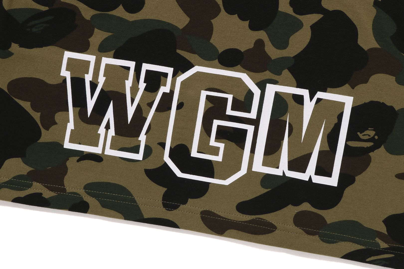 1ST CAMO SHARK TEE sold by Bape product image thumbnail 4