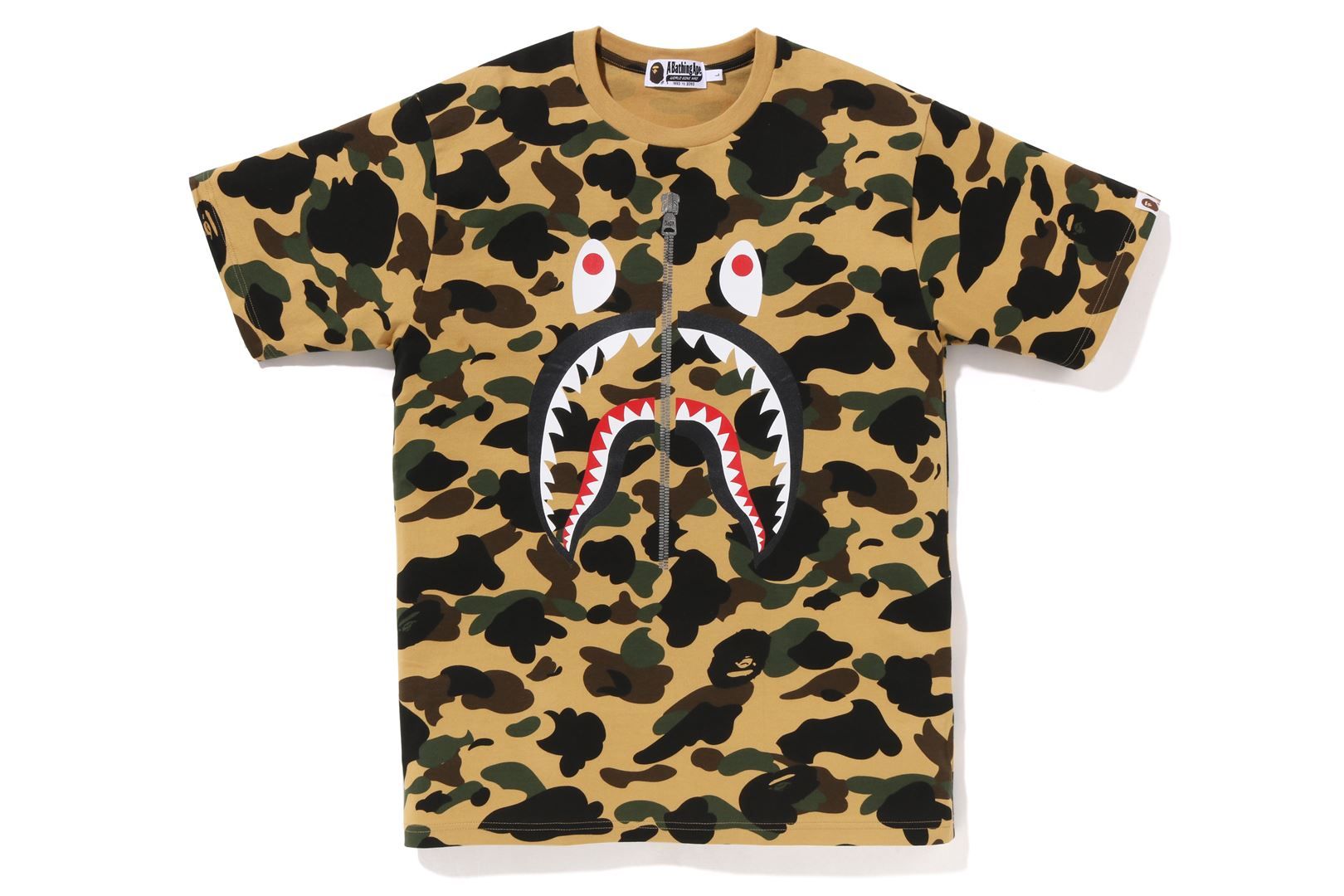 1ST CAMO SHARK TEE sold by Bape product image thumbnail 5