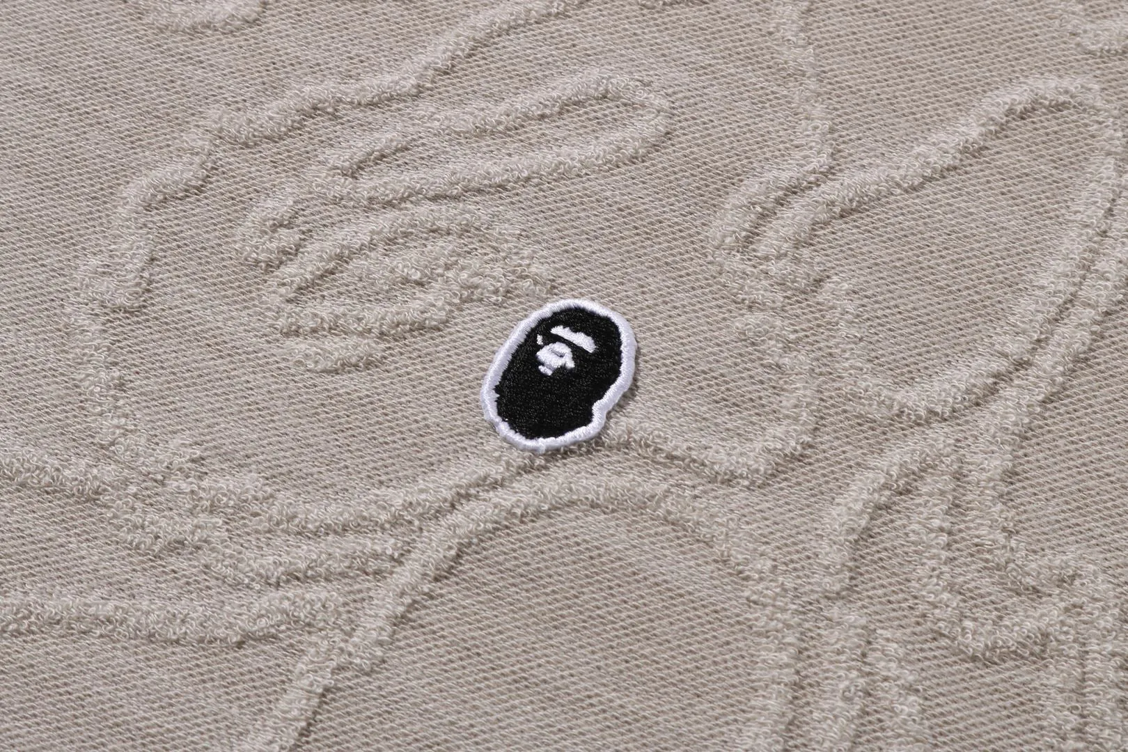 NEON CAMO JACQUARD PULLOVER HOODIE sold by Bape product image thumbnail 3