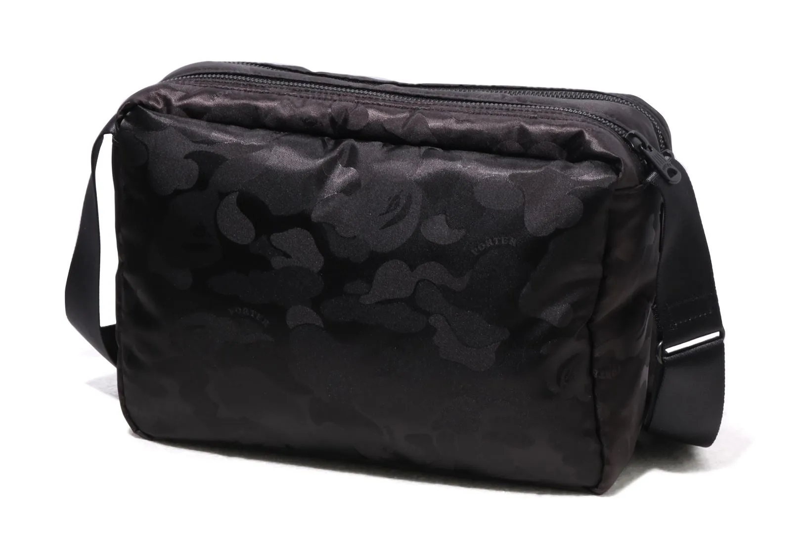 【 BAPE X PORTER STAND 】SLING BAG W ZIP (L) sold by Bape product image thumbnail 3