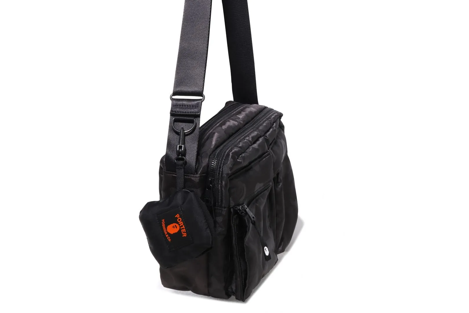 【 BAPE X PORTER STAND 】SLING BAG W ZIP (L) sold by Bape product image thumbnail 4