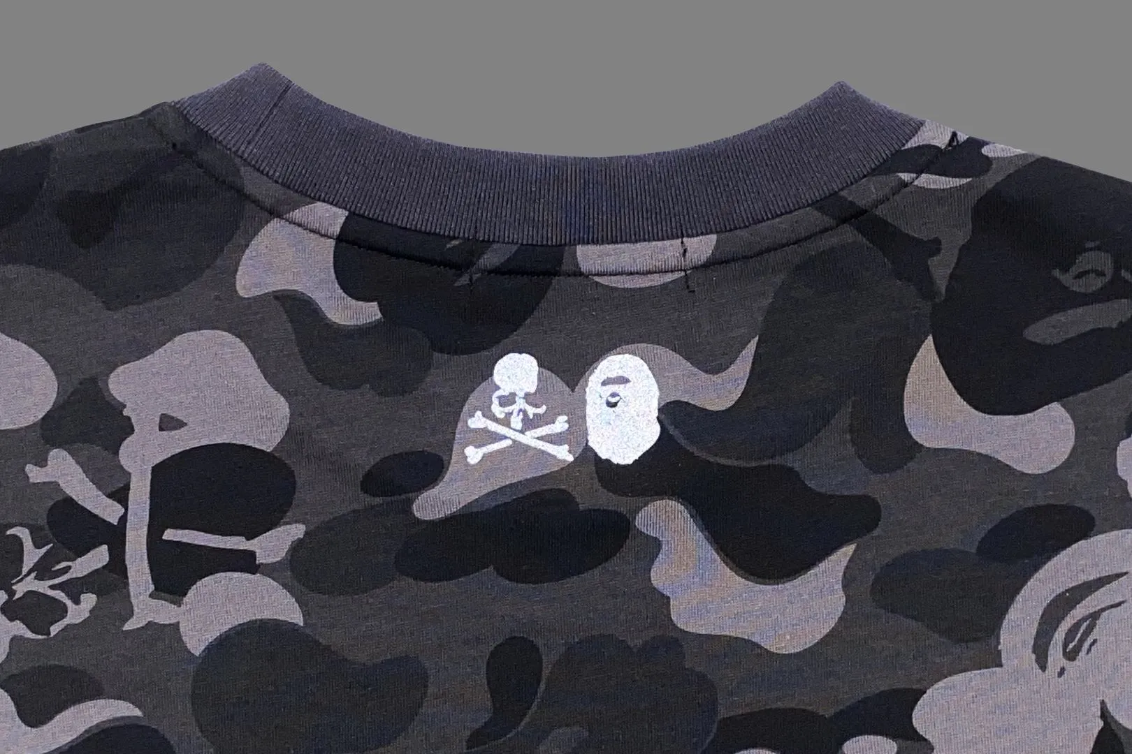 【 BAPE X MMJ 】SKULL CAMO COLLEGE RELAXED FIT TEE 15TH sold by Bape product image thumbnail 5