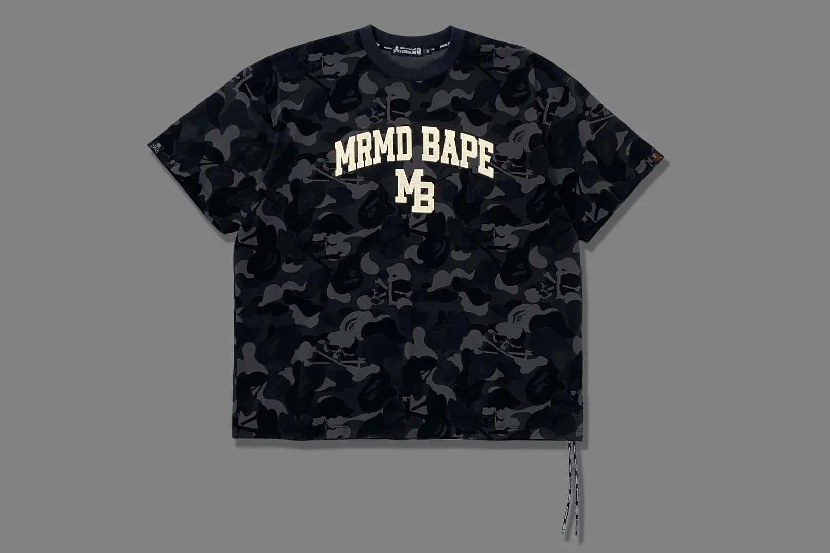 【 BAPE X MMJ 】SKULL CAMO COLLEGE RELAXED FIT TEE 15TH sold by Bape product image thumbnail 2