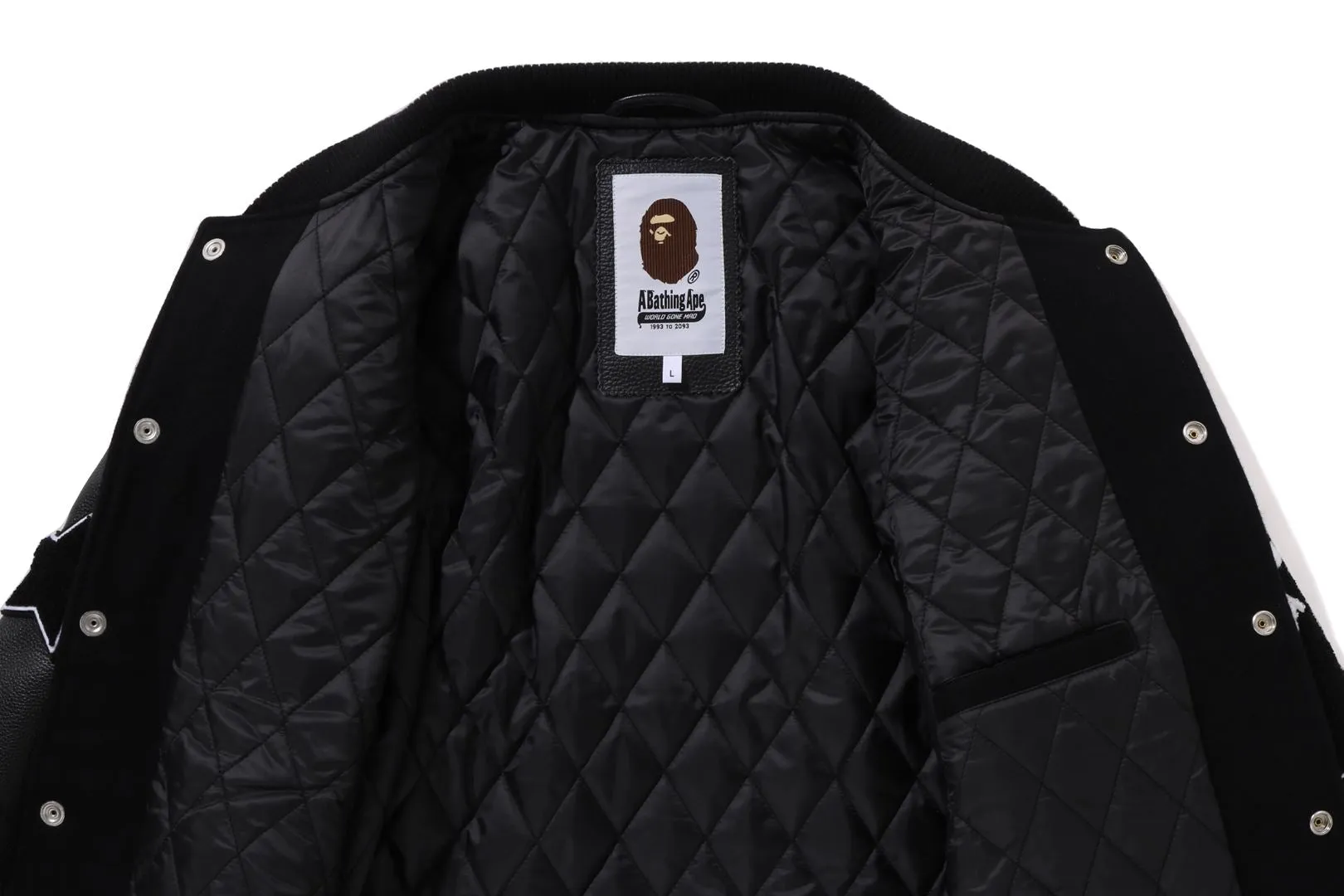 【 BAPE X BOUNTY HUNTER 】VARSITY JACKET sold by Bape product image thumbnail 3