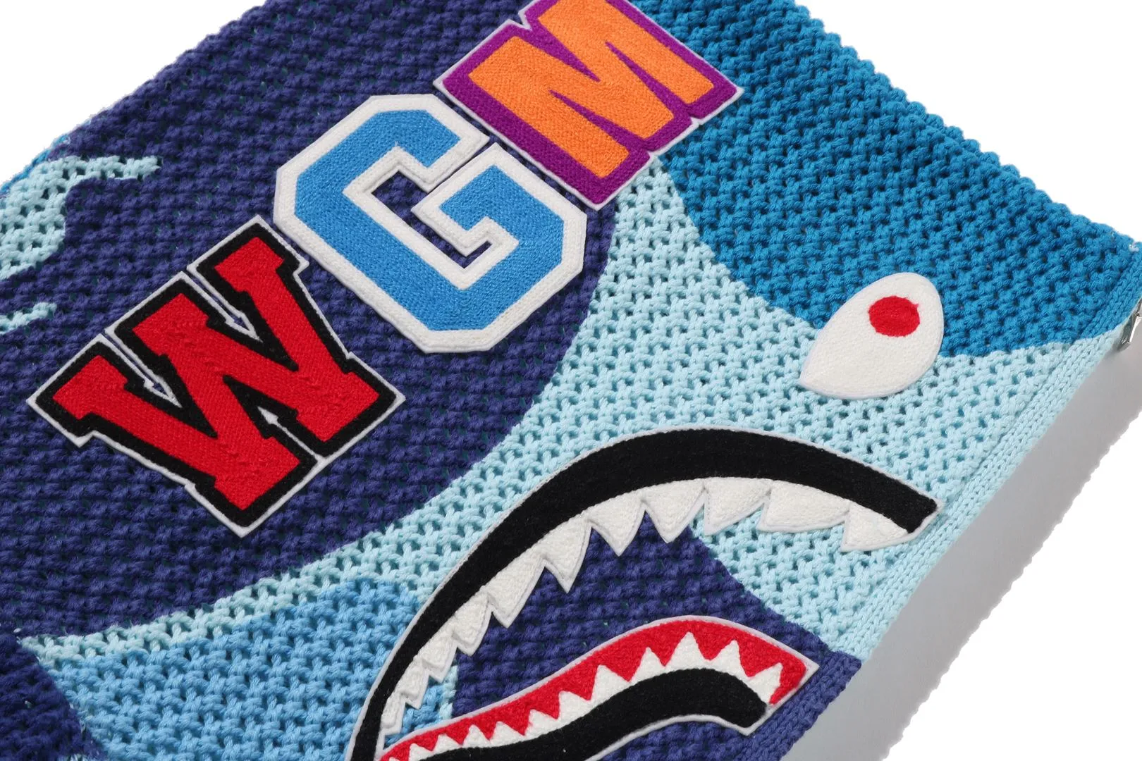 ABC CAMO CROCHET SHARK RELAXED FIT FULL ZIP HOODIE sold by Bape product image thumbnail 4