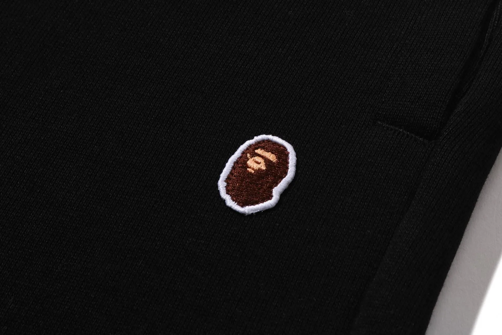 ONE POINT REGULAR FIT SWEAT SHORTS sold by Bape product image thumbnail 3