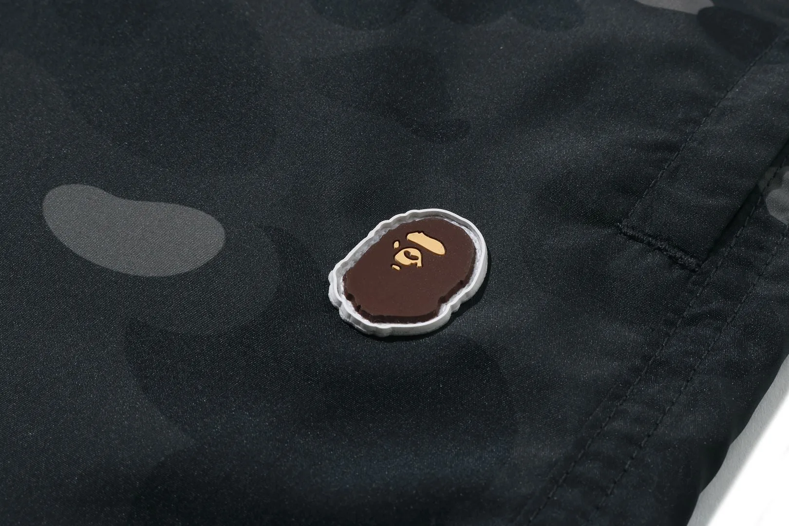 COLOR CAMO APE HEAD ONE POINT BEACH SHORTS sold by Bape product image thumbnail 3