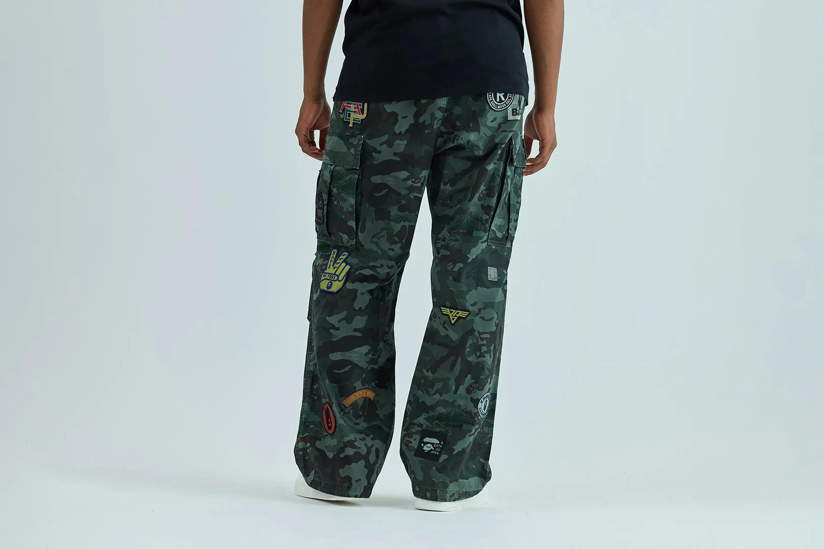 HYBRID CAMO MULTI BADGE CARGO PANTS sold by Bape product image thumbnail 3