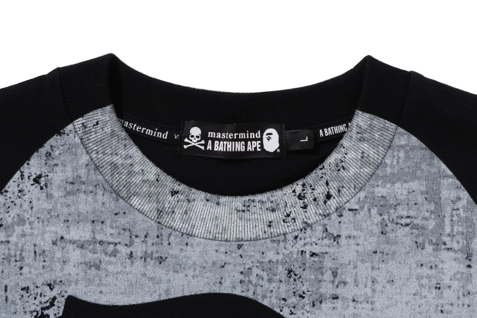 【 BAPE X MMJ 】 BAPE APE HEAD OVER PRINT RELAXED FIT TEE M 13TH 2ND sold by Bape product image thumbnail 5