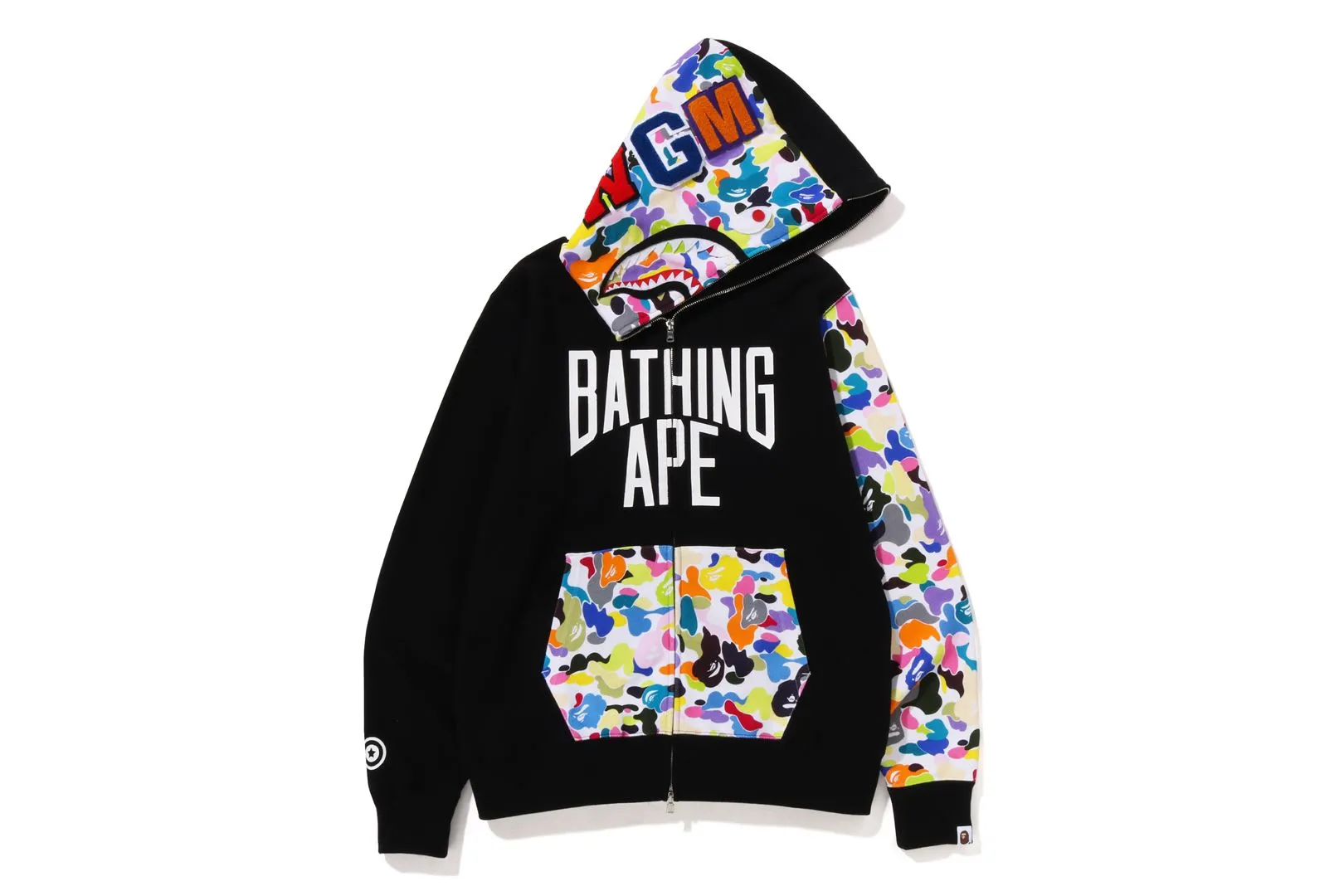 MULTI CAMO NYC LOGO SHARK FULL ZIP HOODIE sold by Bape product image thumbnail 2