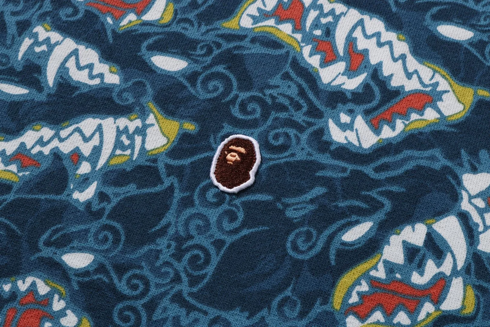 JAPANESE TATTOO CAMO RELAXED FIT CREWNECK SWEATSHIRT sold by Bape product image thumbnail 3