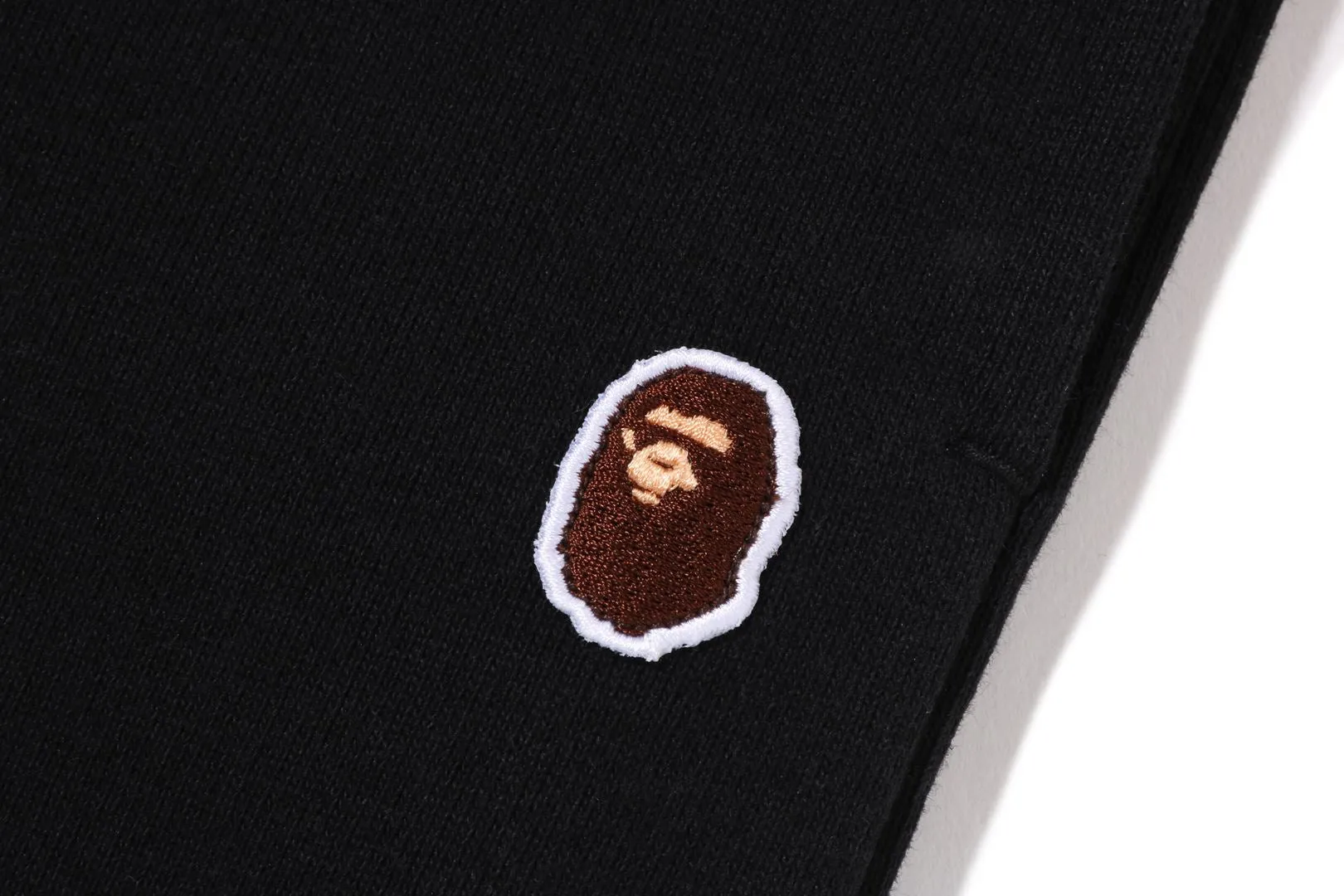APE HEAD ONE POINT OVERSIZED SWEAT PANTS sold by Bape product image thumbnail 3