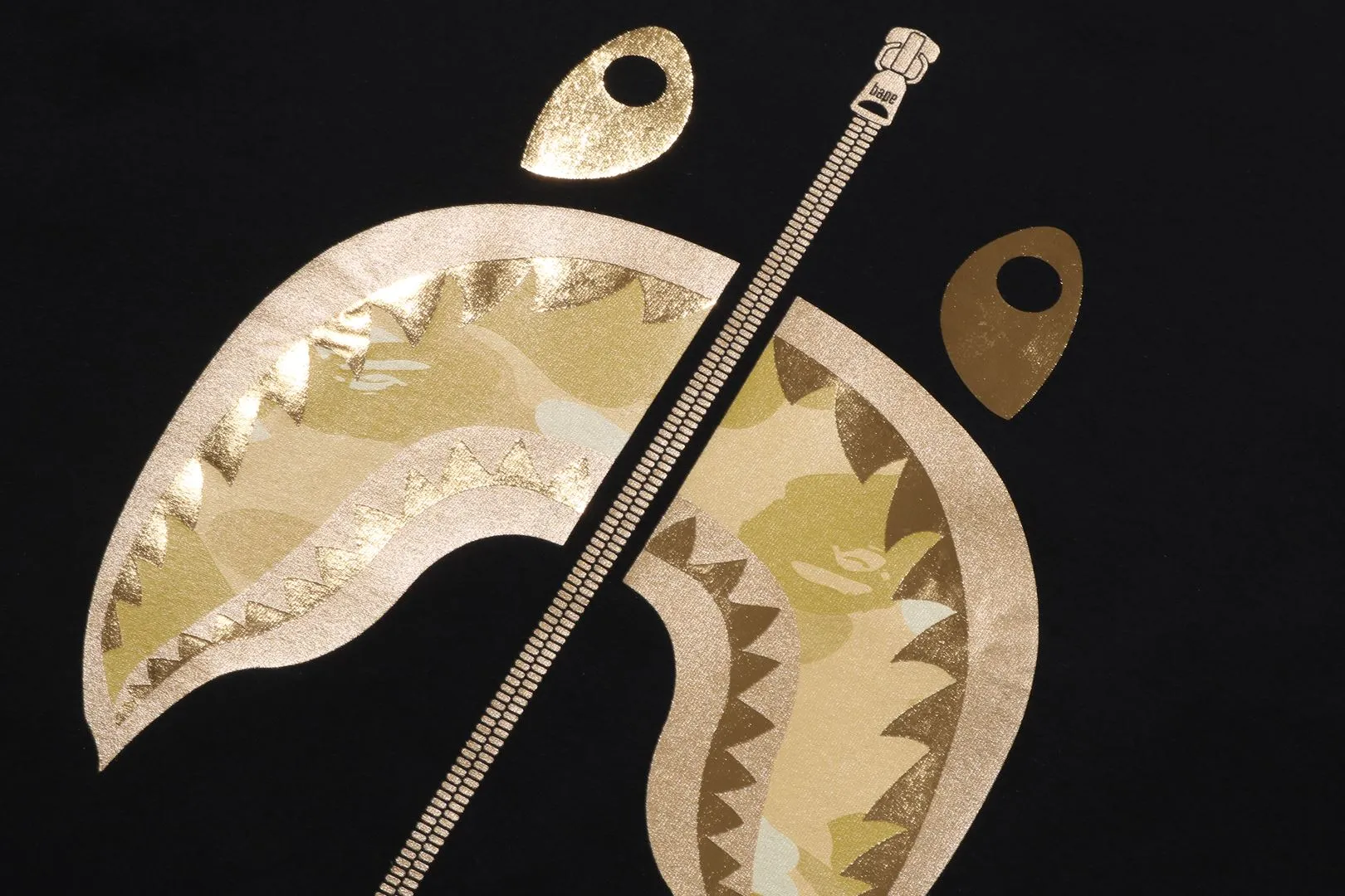 COLOR CAMO SHARK TEE sold by Bape product image thumbnail 3