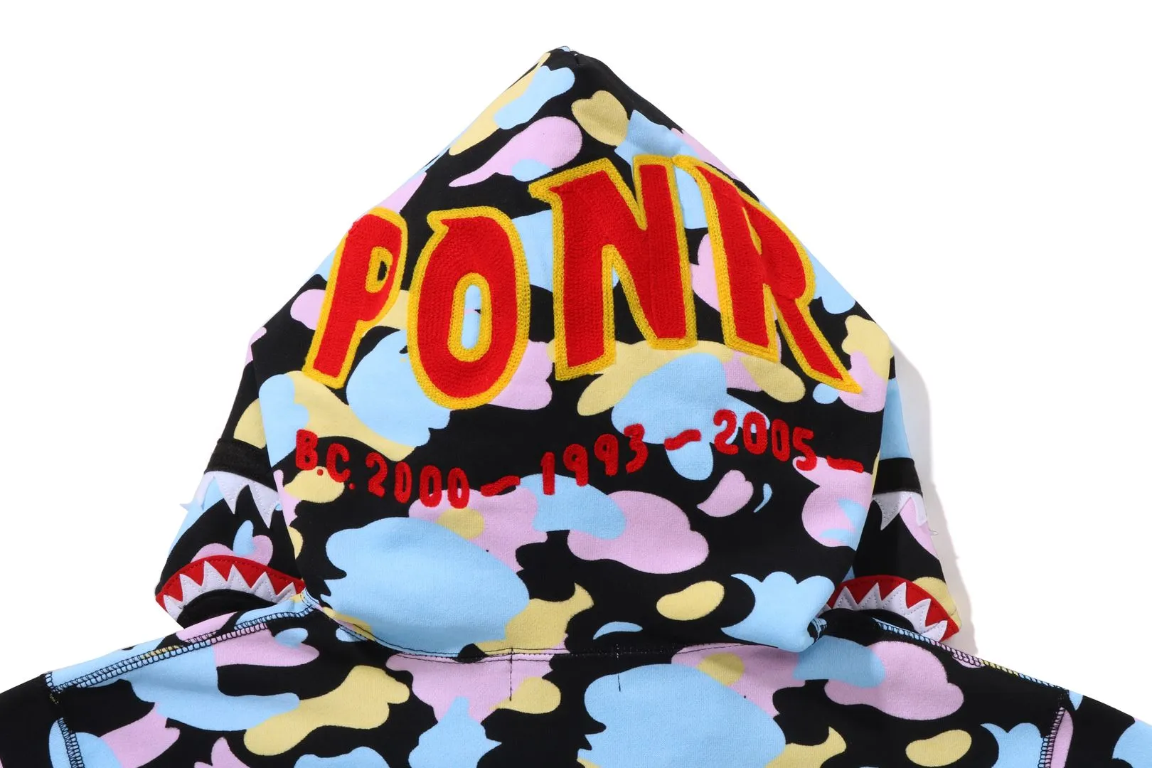 NEW MULTI CAMO 2ND SHARK FULL ZIP HOODIE sold by Bape product image thumbnail 3