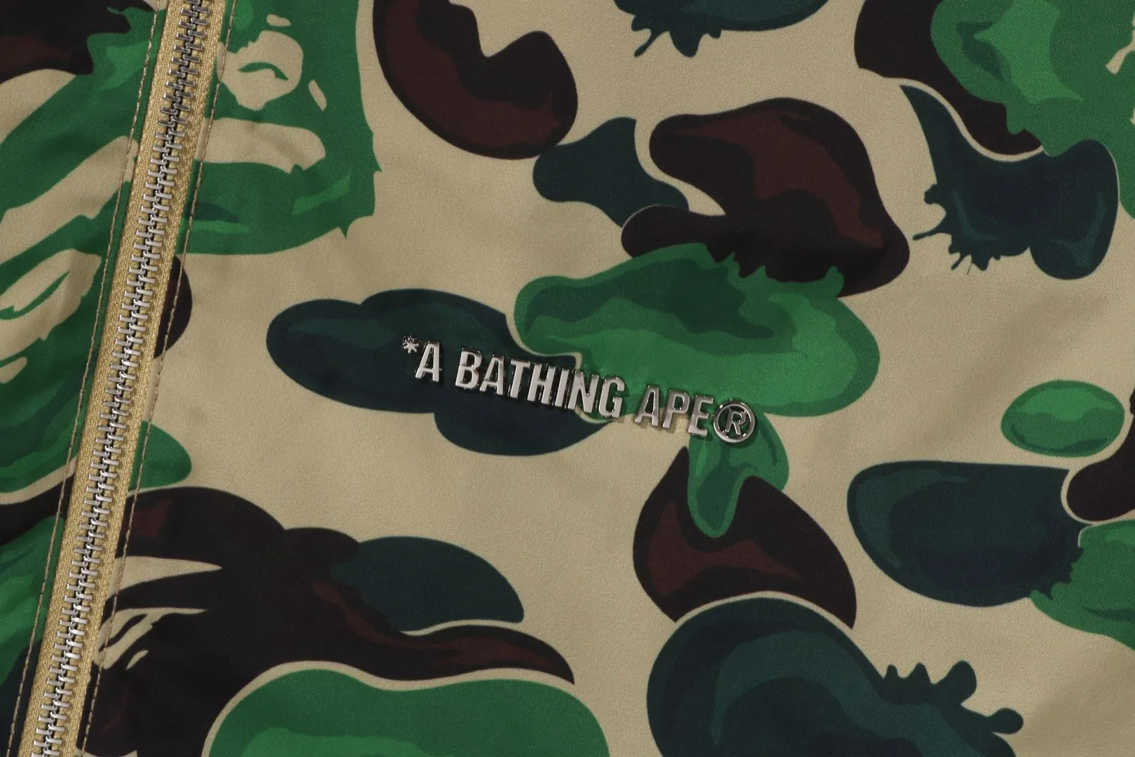 BAPE ART CAMO LIGHTWEIGHT HOODIE JACKET sold by Bape product image thumbnail 3