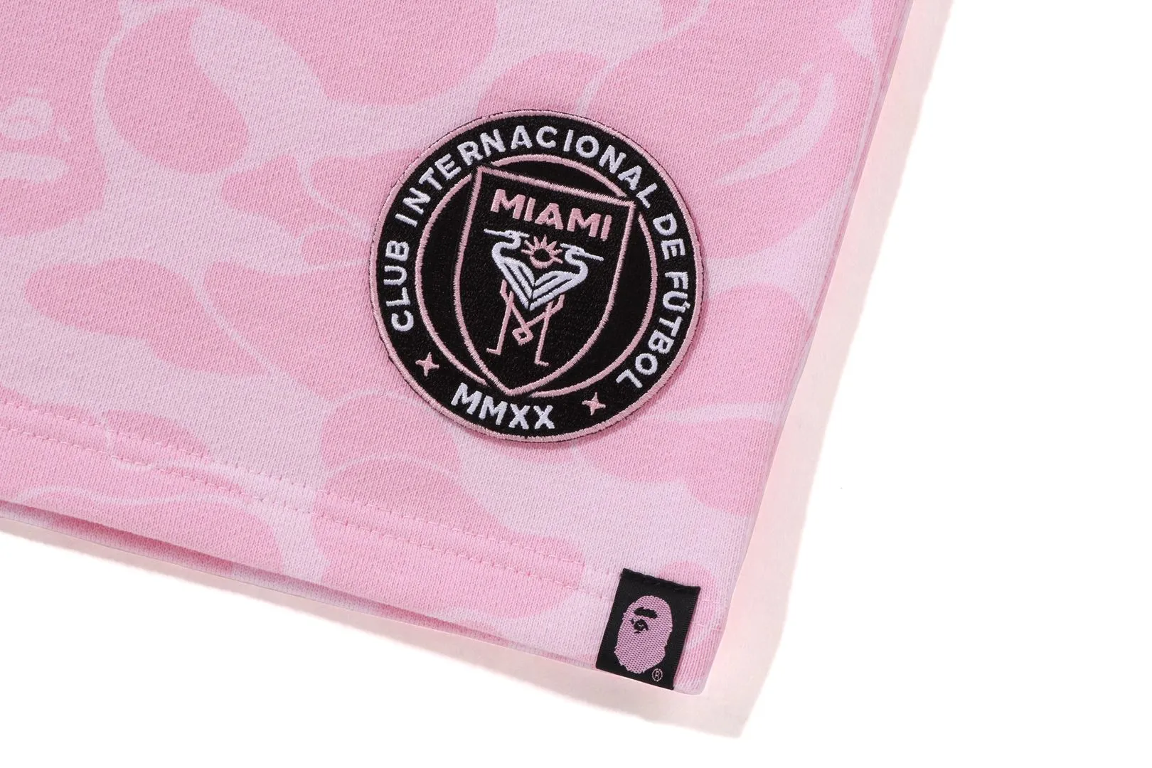 【 BAPE X INTER MIAMI CF 】CAMO SWEAT SHORTS sold by Bape product image thumbnail 4