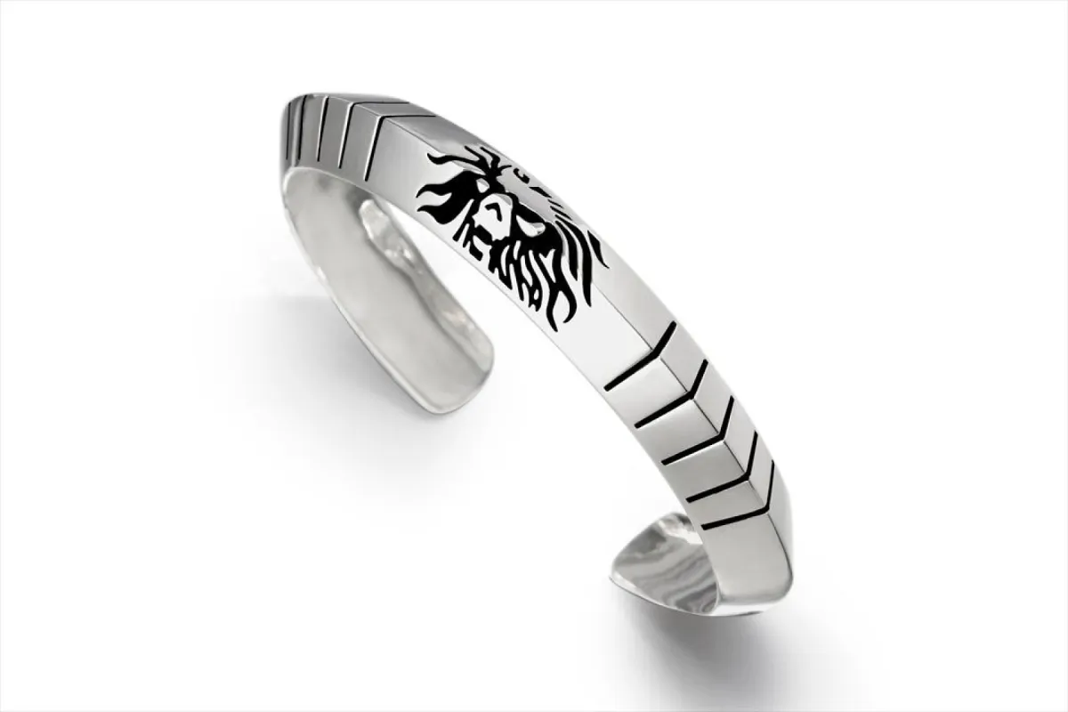 【 BAPE BLACK 】MAD FACE SILVER BRACELET sold by Bape