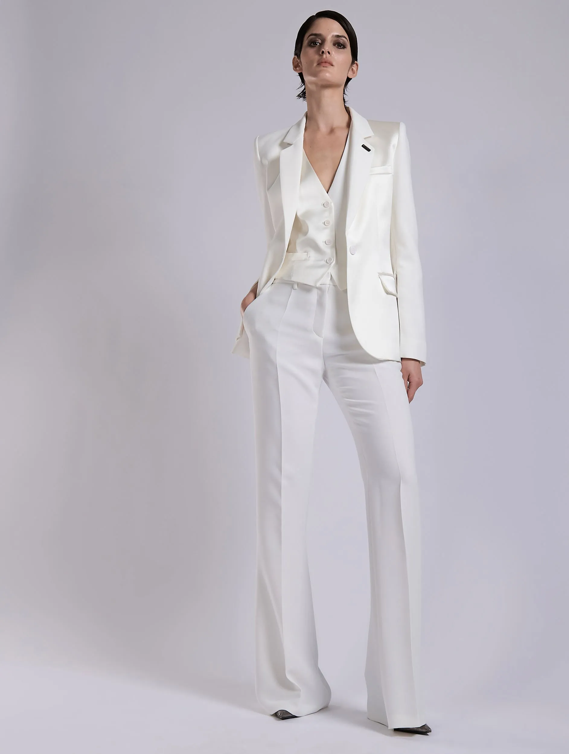 Veste à manches zippées en crêpe et satin ivoire sold by Barbara Bui product image thumbnail 4