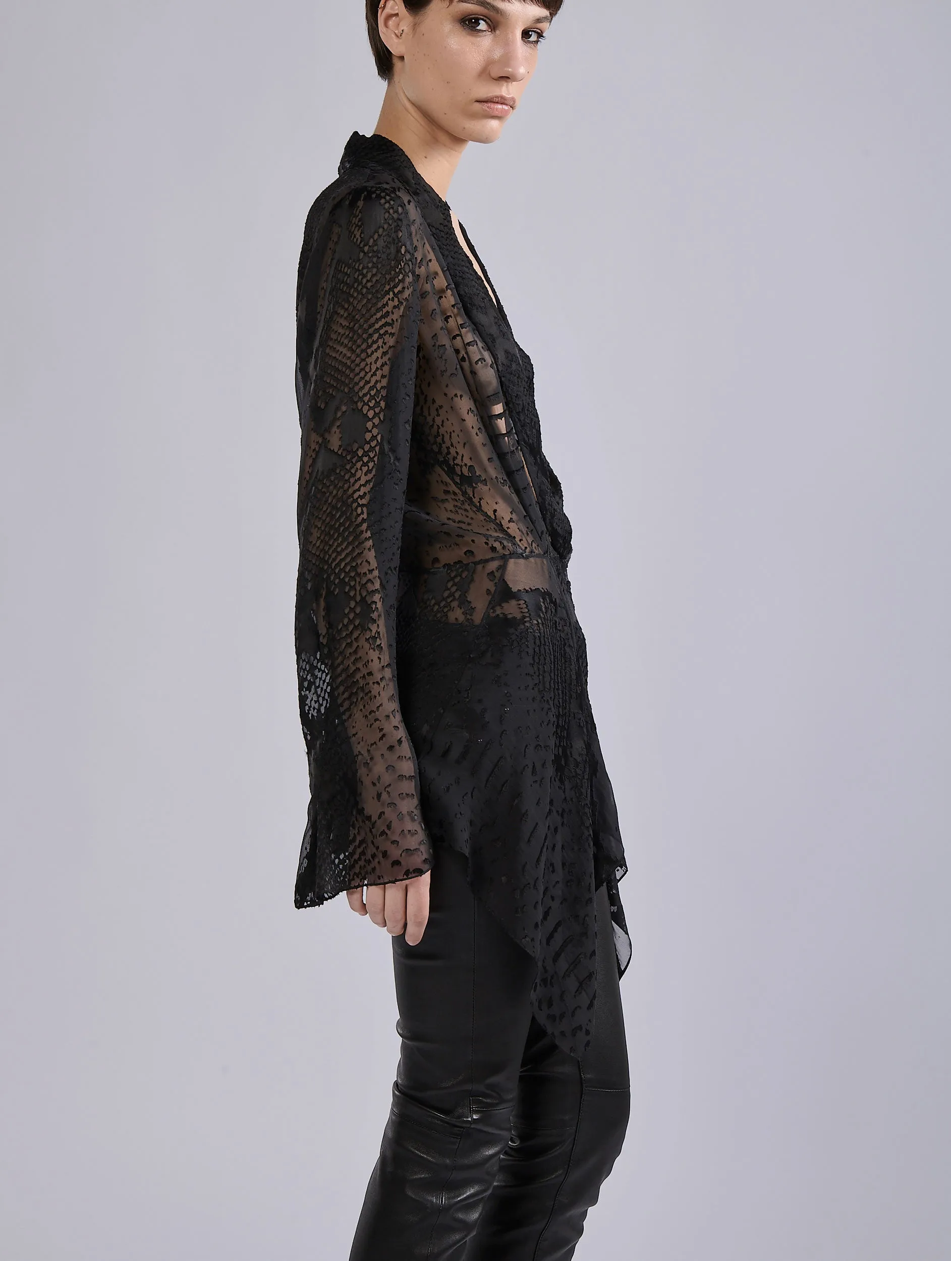 Blouse en satin dévoré motif python noir sold by Barbara Bui product image thumbnail 2