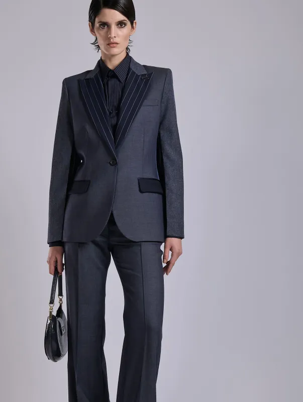 Veste cintrée en mix-matières sold by Barbara Bui