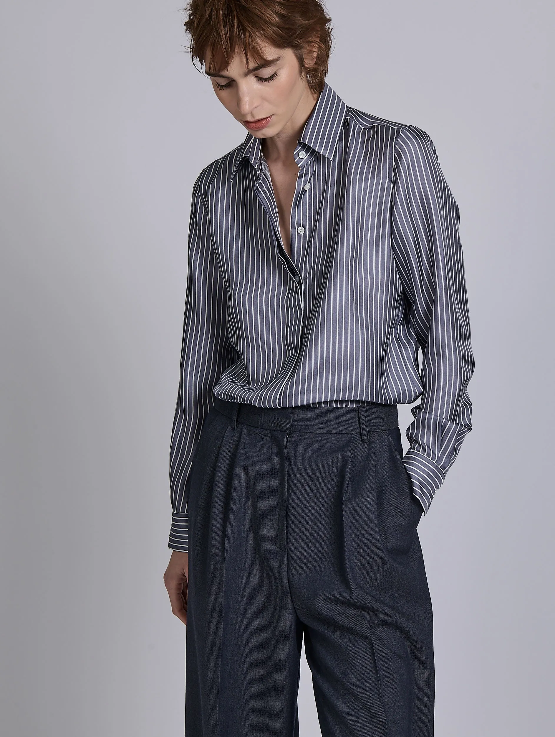 Chemise en twill de soie à rayure pékinée sold by Barbara Bui product image thumbnail 3