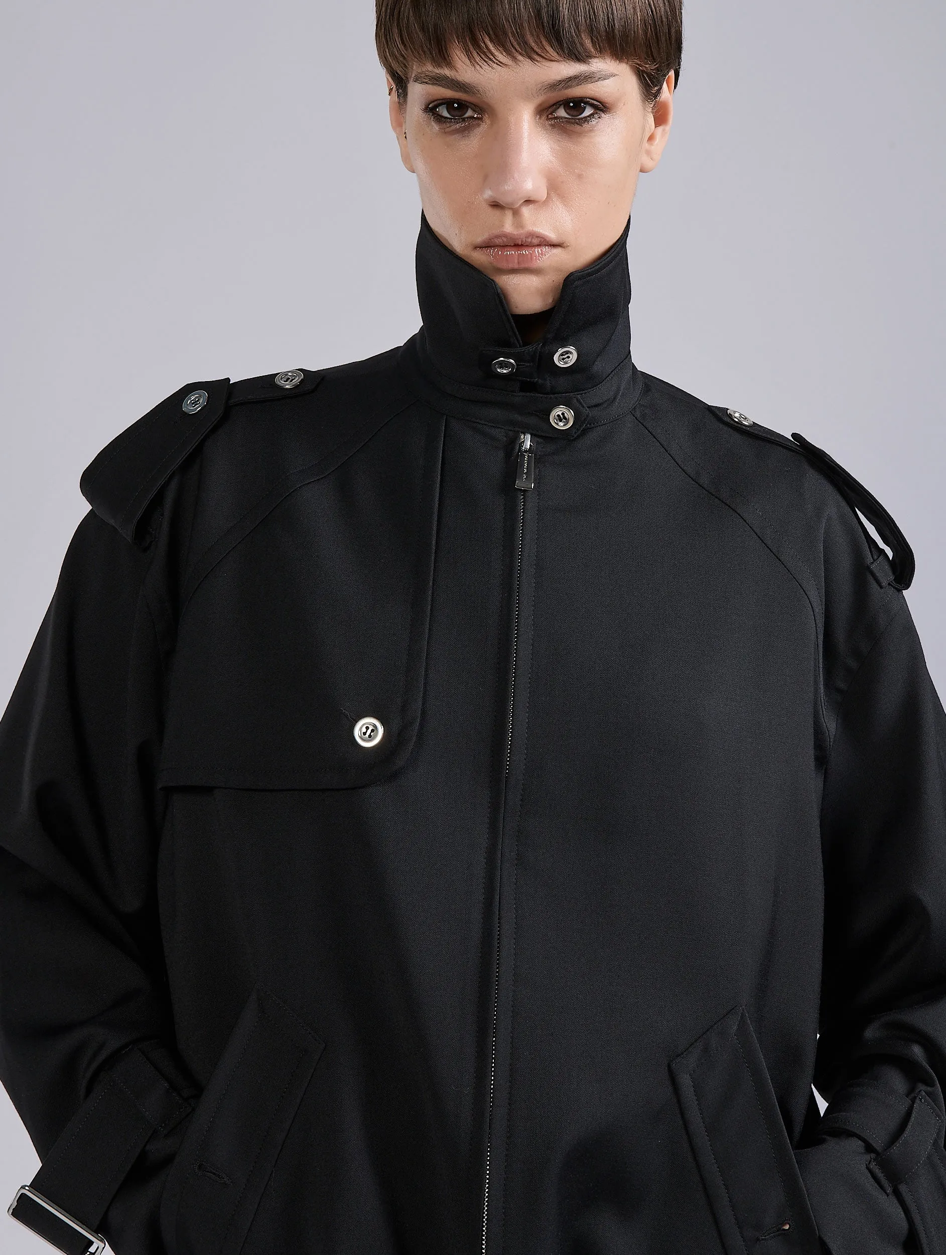 Blouson oversized en gabardine de laine noir sold by Barbara Bui product image thumbnail 5