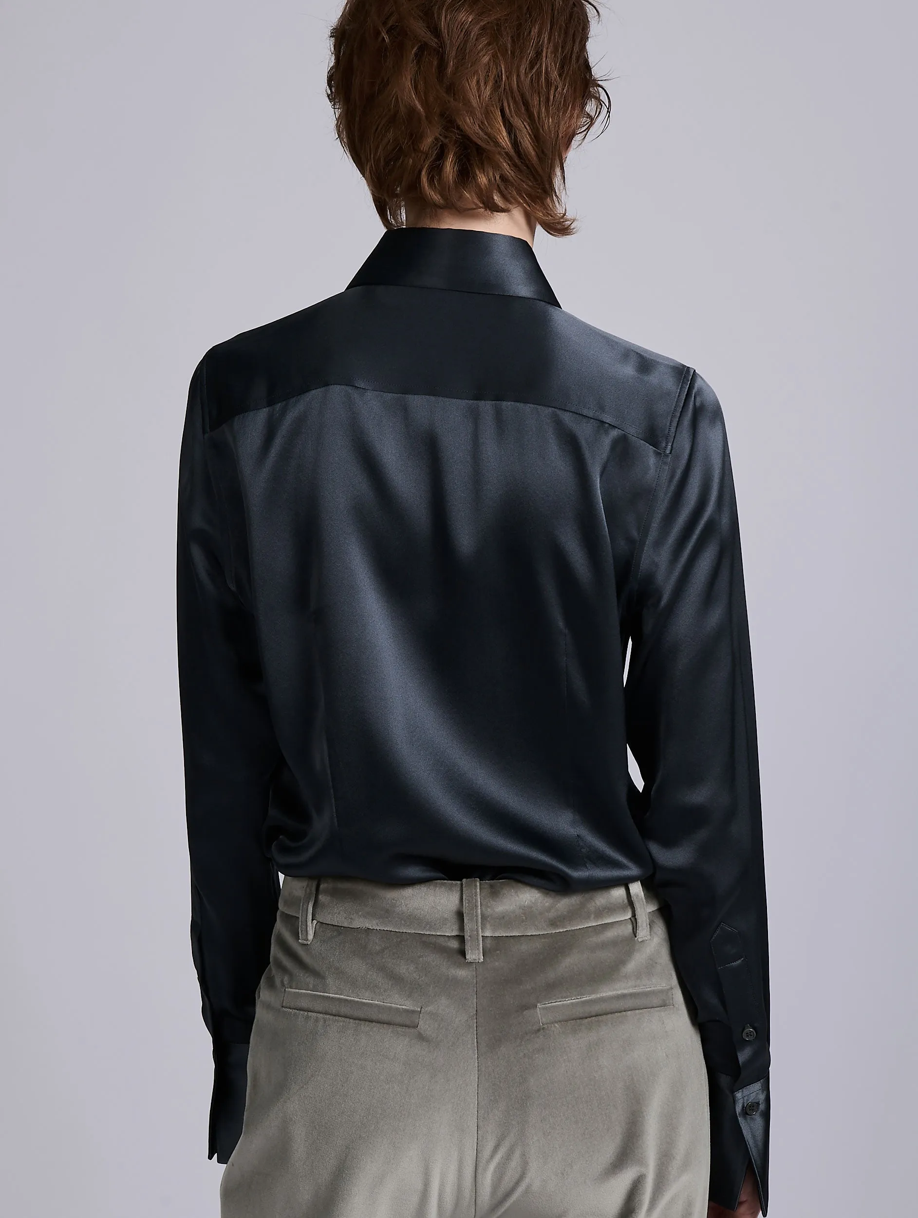 Chemise lavallière en satin de soie grise sold by Barbara Bui product image thumbnail 2