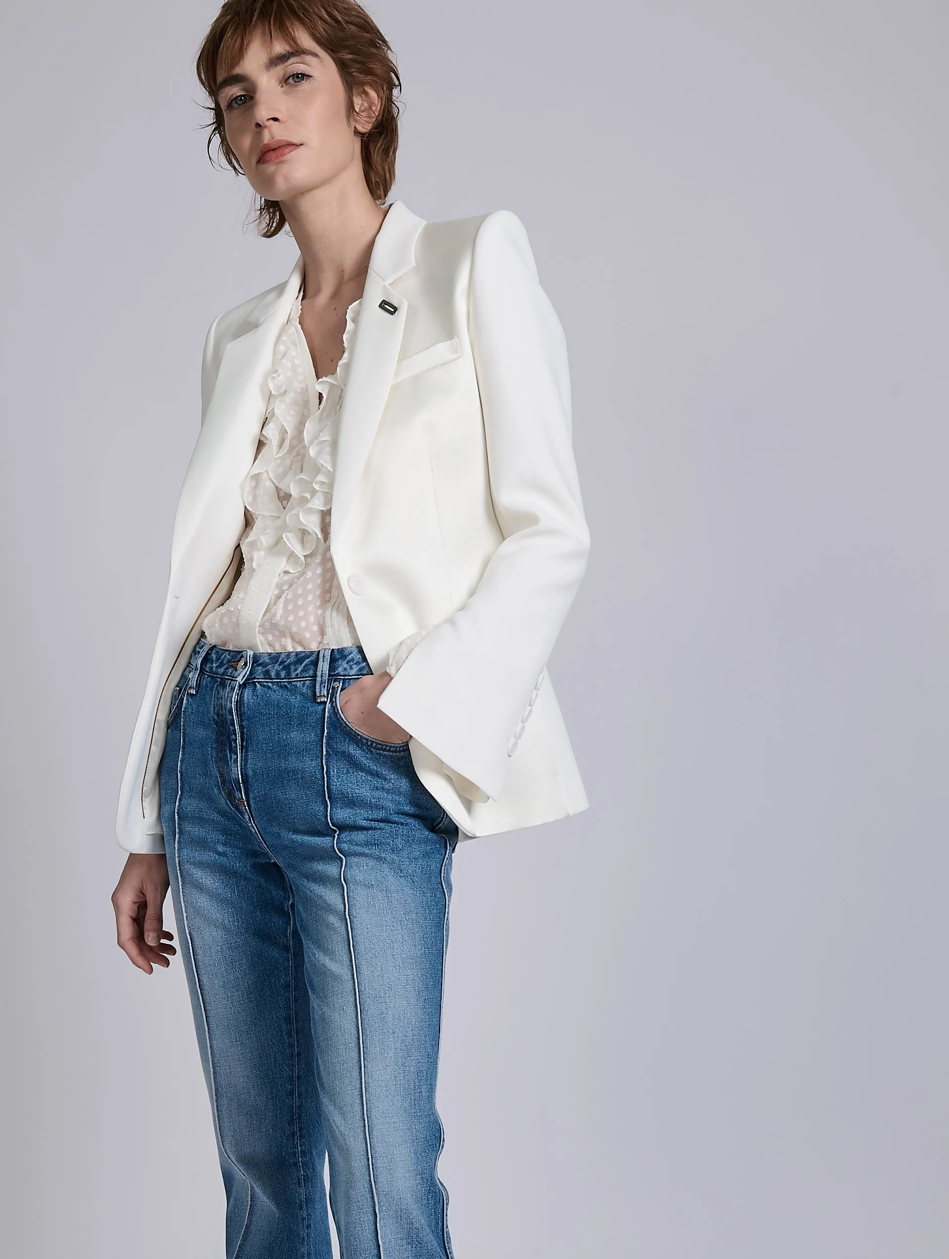 Blouse à volants en jacquard plumetis blanche sold by Barbara Bui product image thumbnail 2