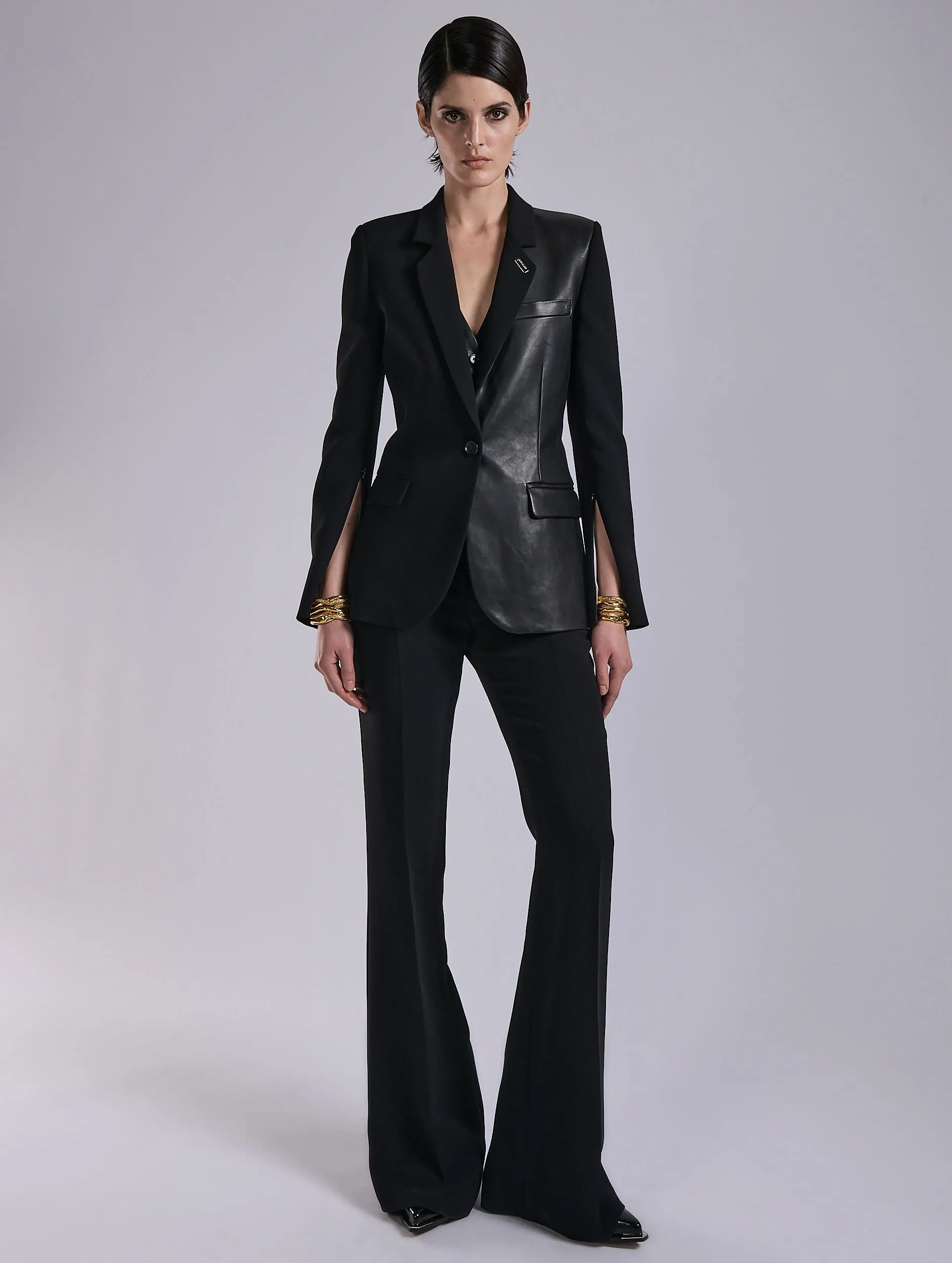 Veste à manches zippées en crêpe et cuir noire sold by Barbara Bui product image thumbnail 3