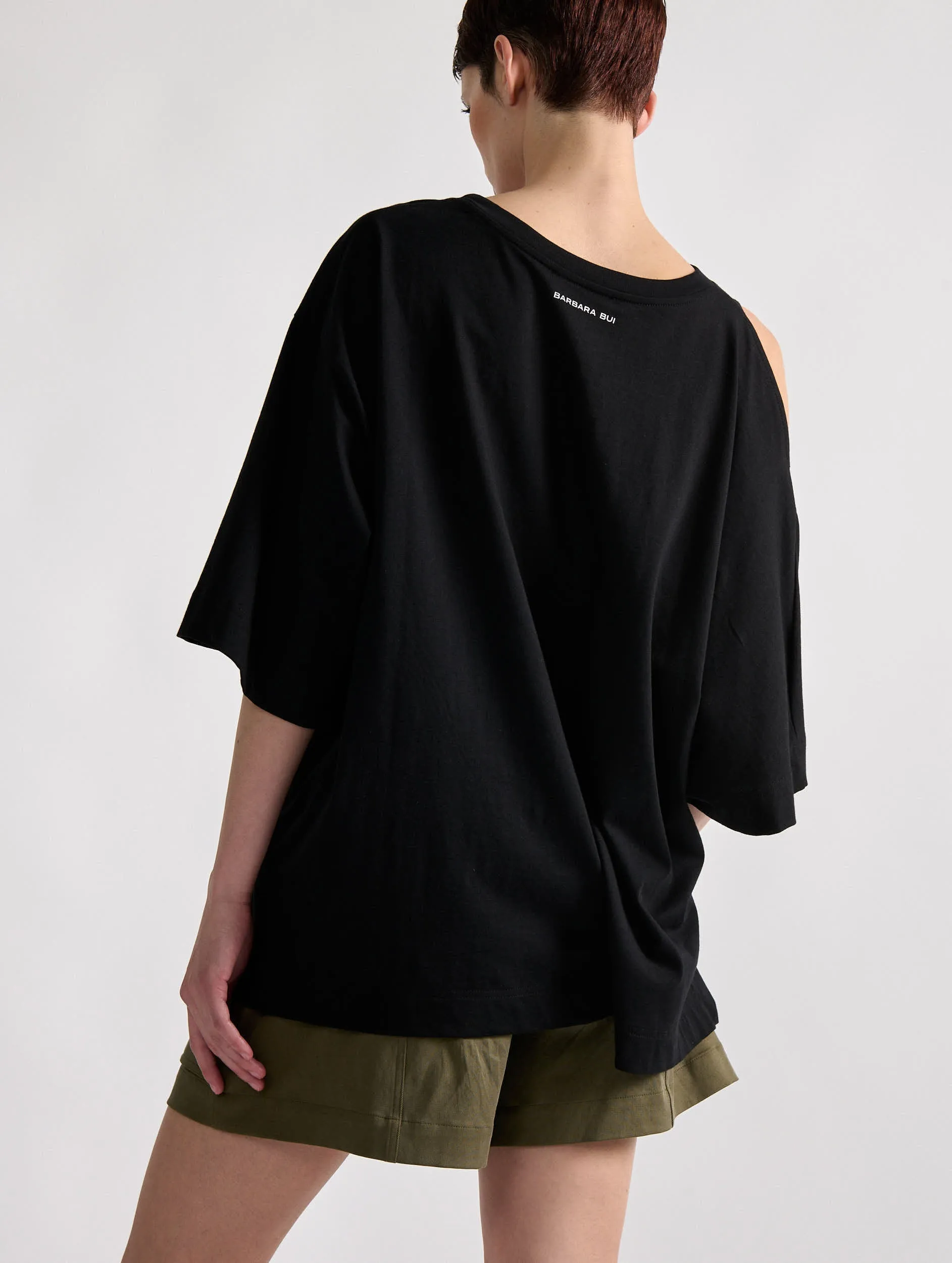 Tee-shirt drapé oversized en jersey de coton noir sold by Barbara Bui product image thumbnail 4