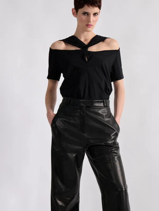 Tee-shirt à encolure twistée en coton noir sold by Barbara Bui