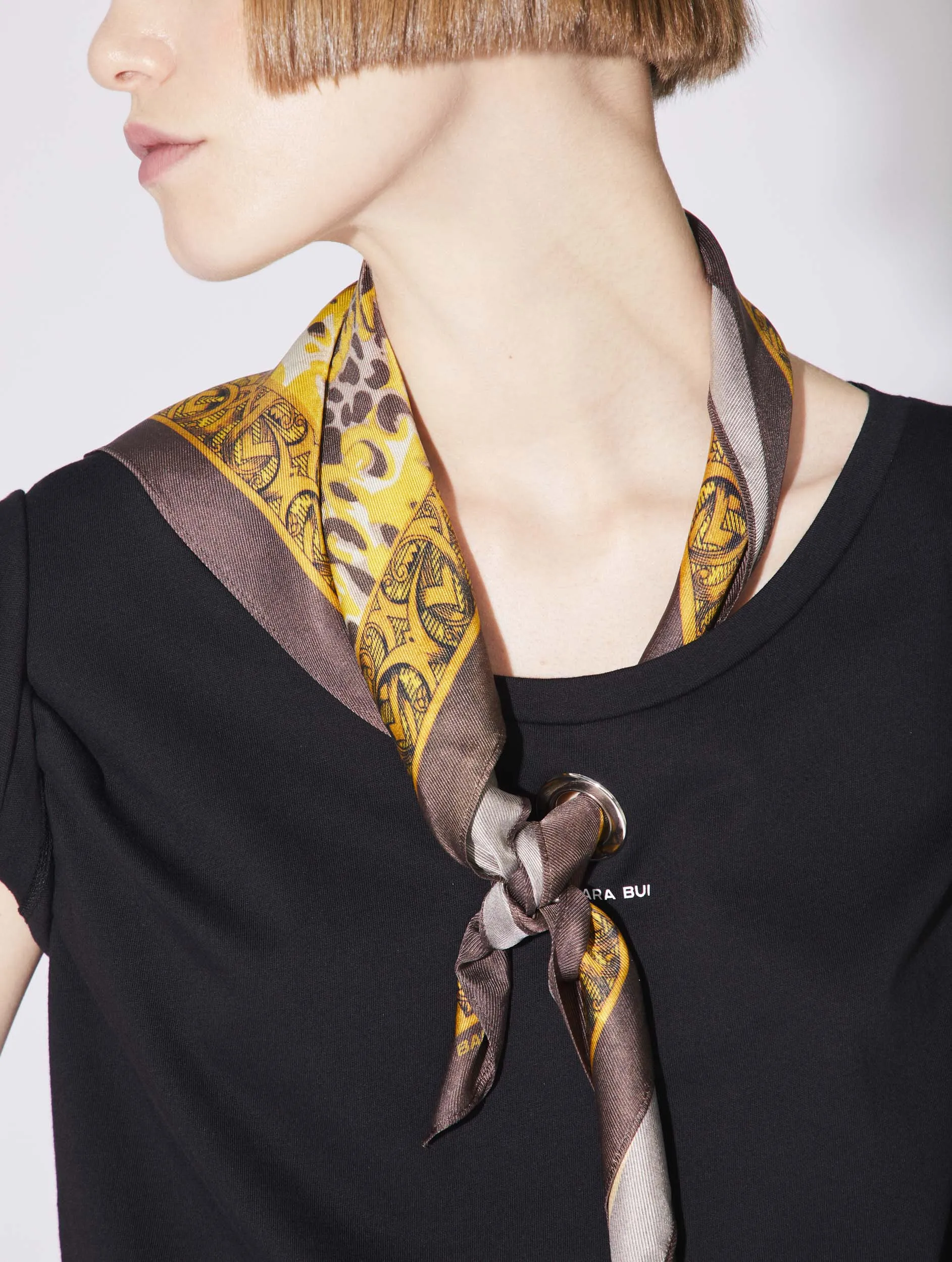 Tee-shirt manches courtes en jersey de coton noir sold by Barbara Bui product image thumbnail 2