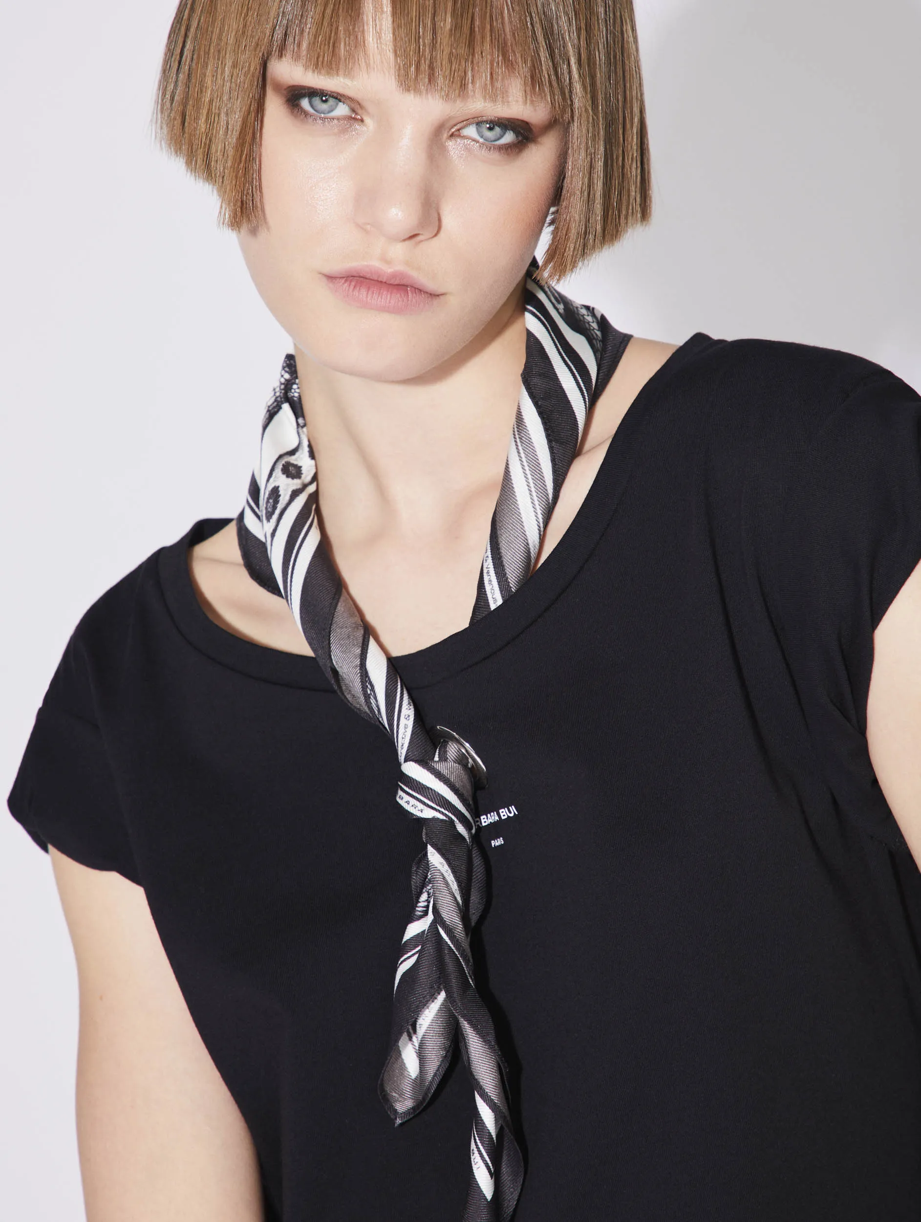 Tee-shirt manches courtes en jersey de coton noir sold by Barbara Bui product image thumbnail 5