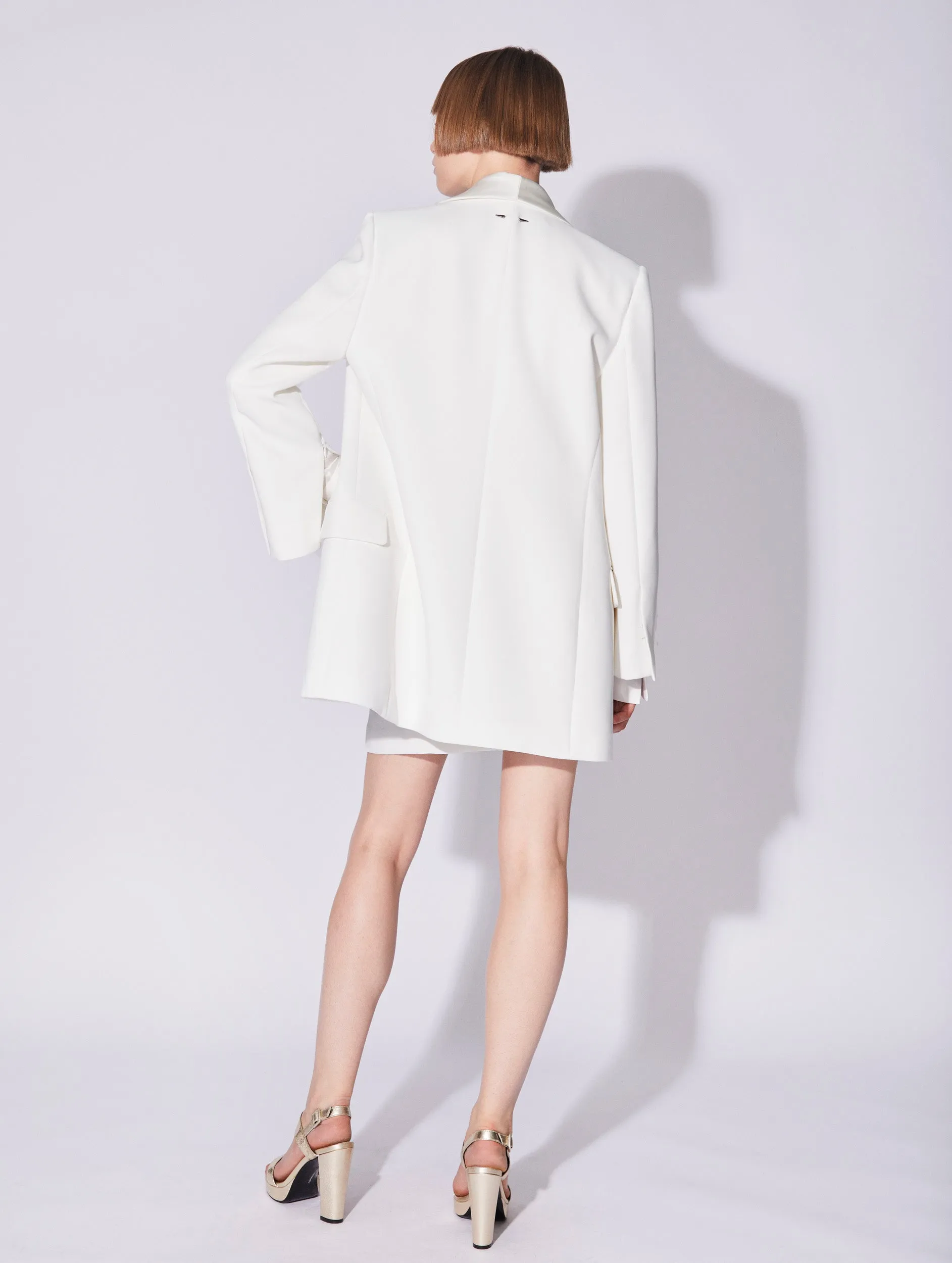 Veste de costume droite en crêpe blanc col satin sold by Barbara Bui product image thumbnail 4