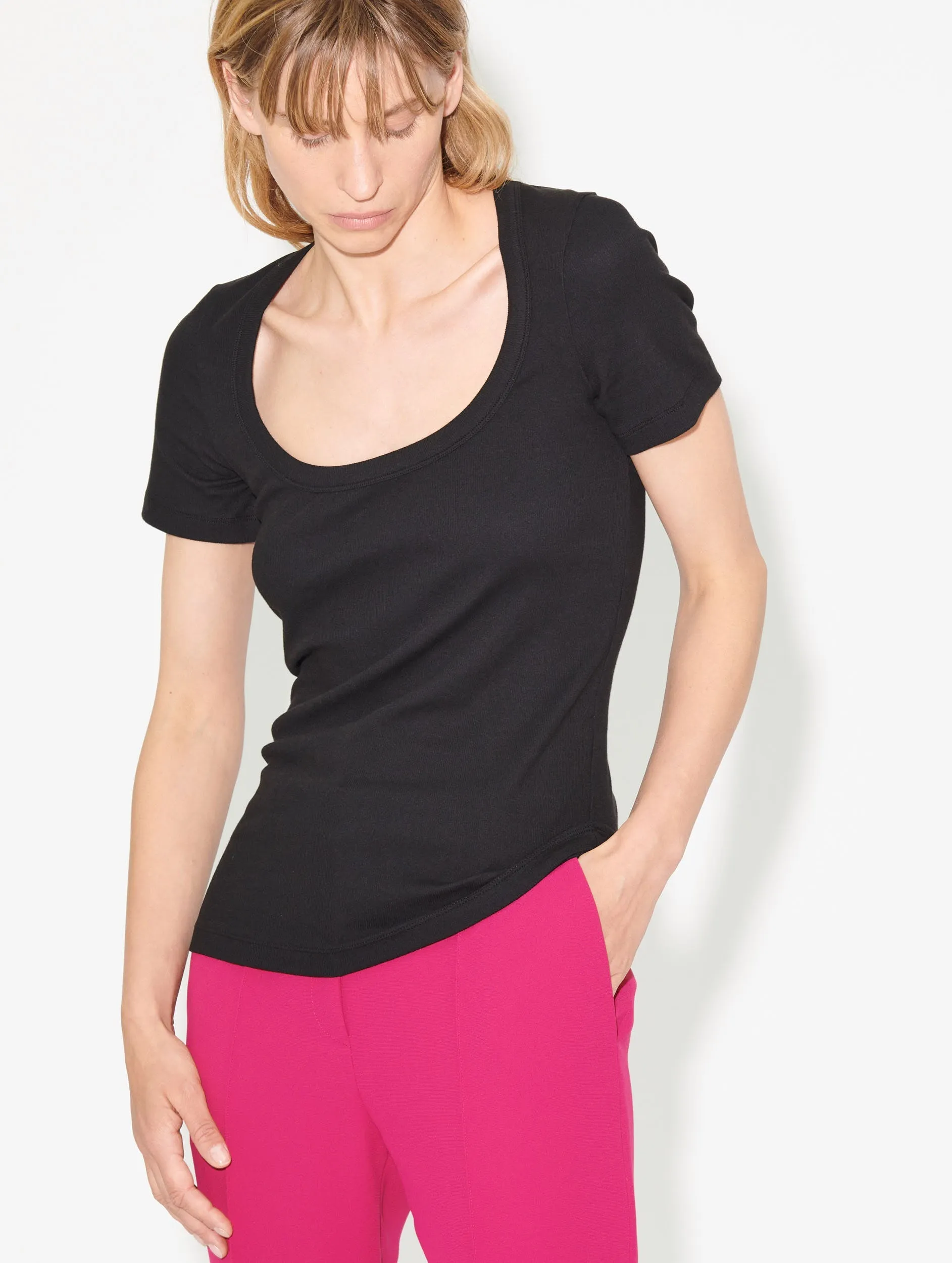 Tee-shirt manches courtes en jersey de coton sold by Barbara Bui