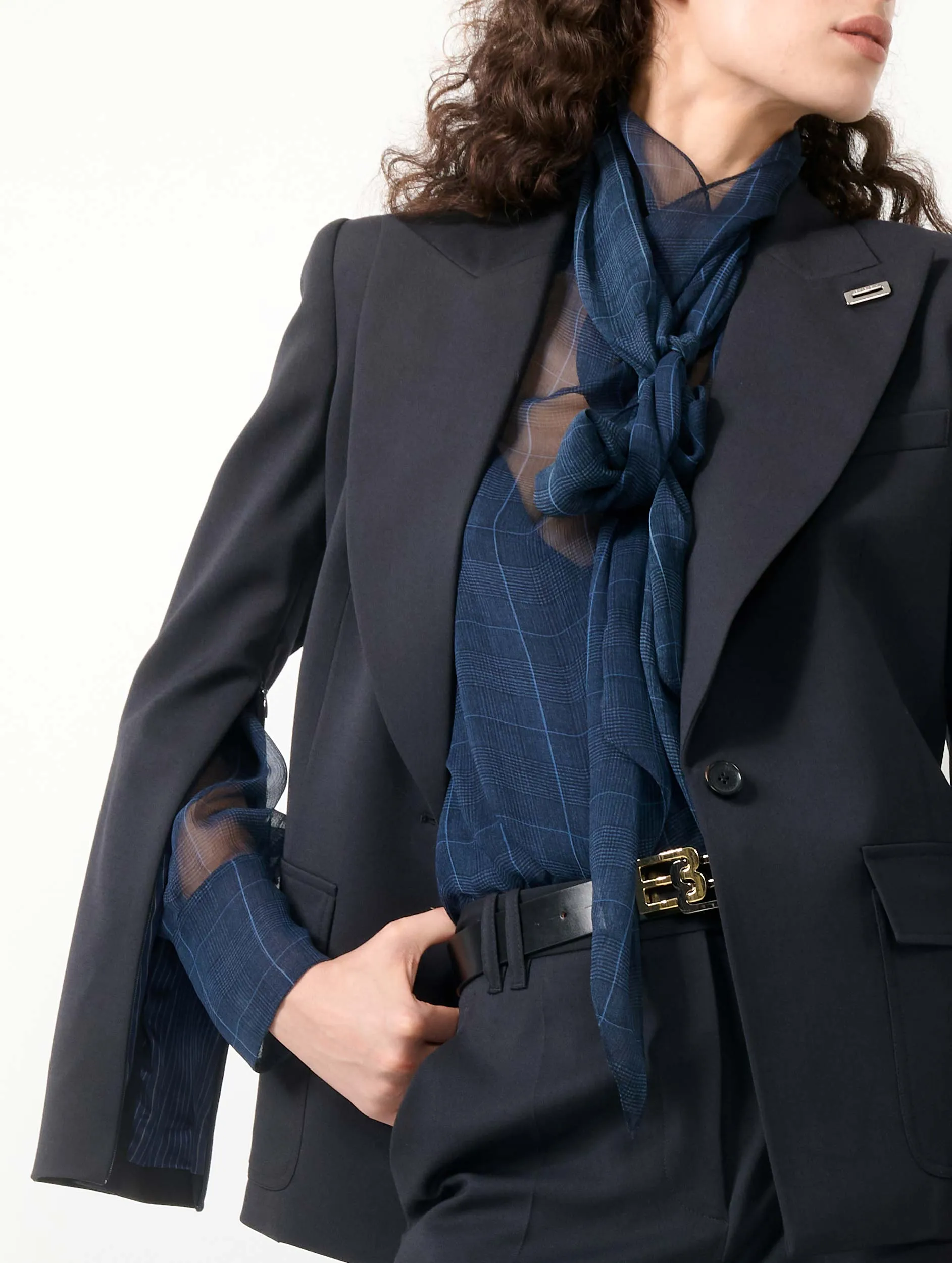 Veste cintrée en gabardine de laine navy sold by Barbara Bui product image thumbnail 2