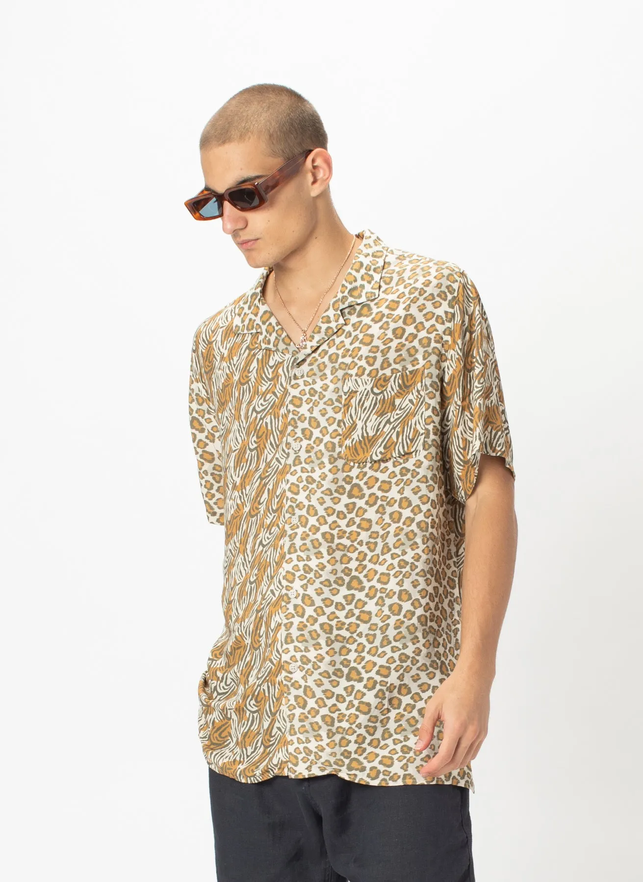 Holiday Camp-Collar Shirt Safari - Sale sold by Barney Cools product image thumbnail 5