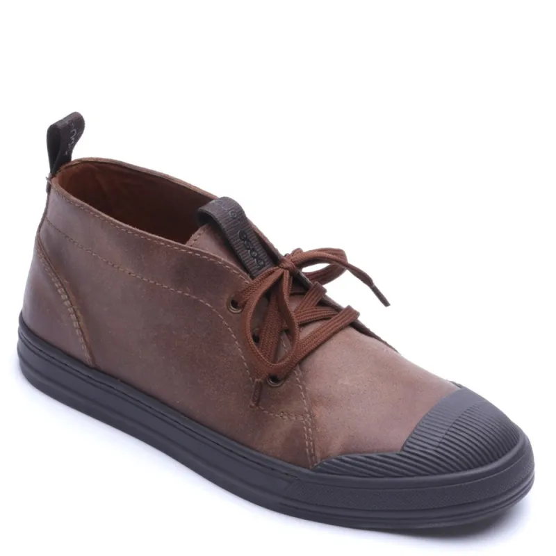 Rise Suede Chukka Boots Tan made by Base London