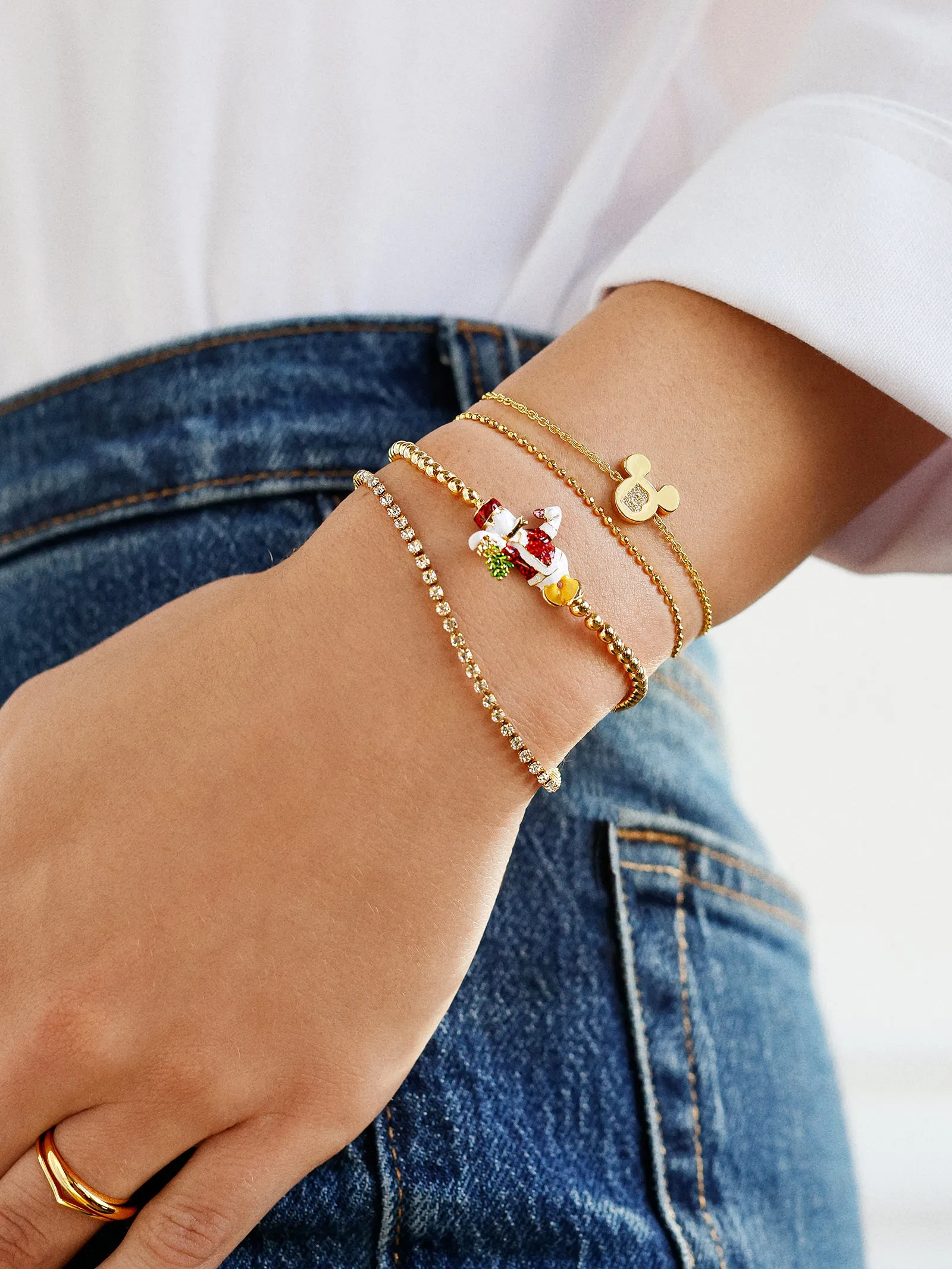Disney Holiday Character Pisa Bracelet - Daisy Duck sold by BaubleBar product image thumbnail 2