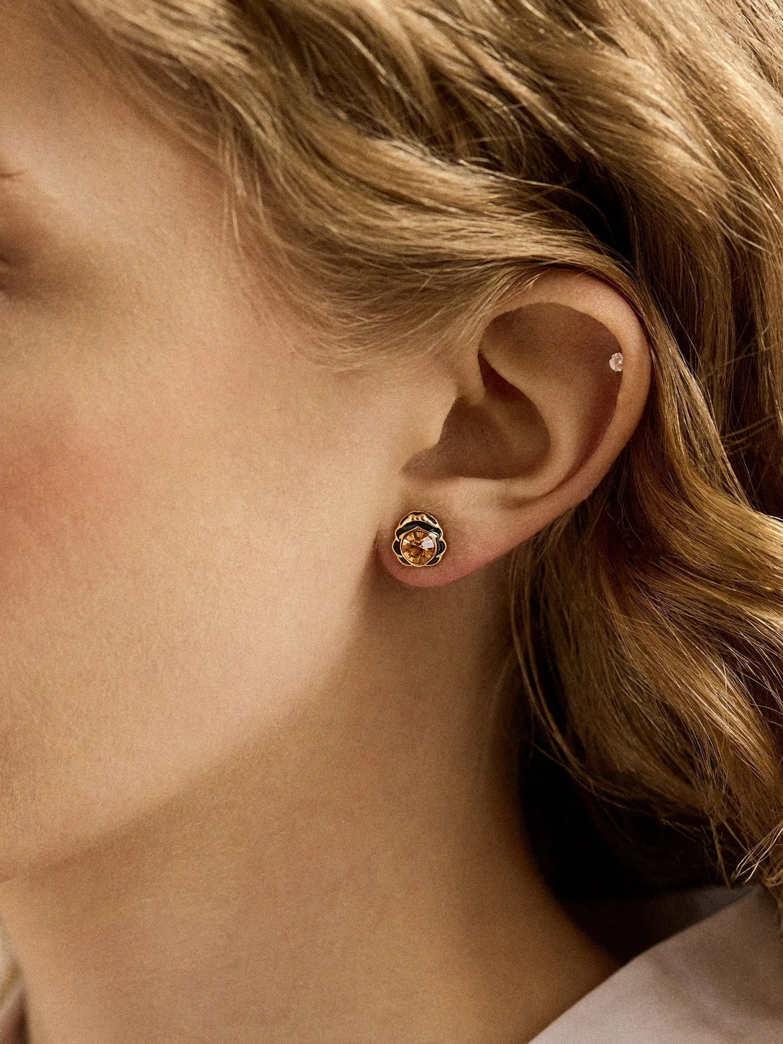 Disney Snow White Earring Set - Red sold by BaubleBar product image thumbnail 3