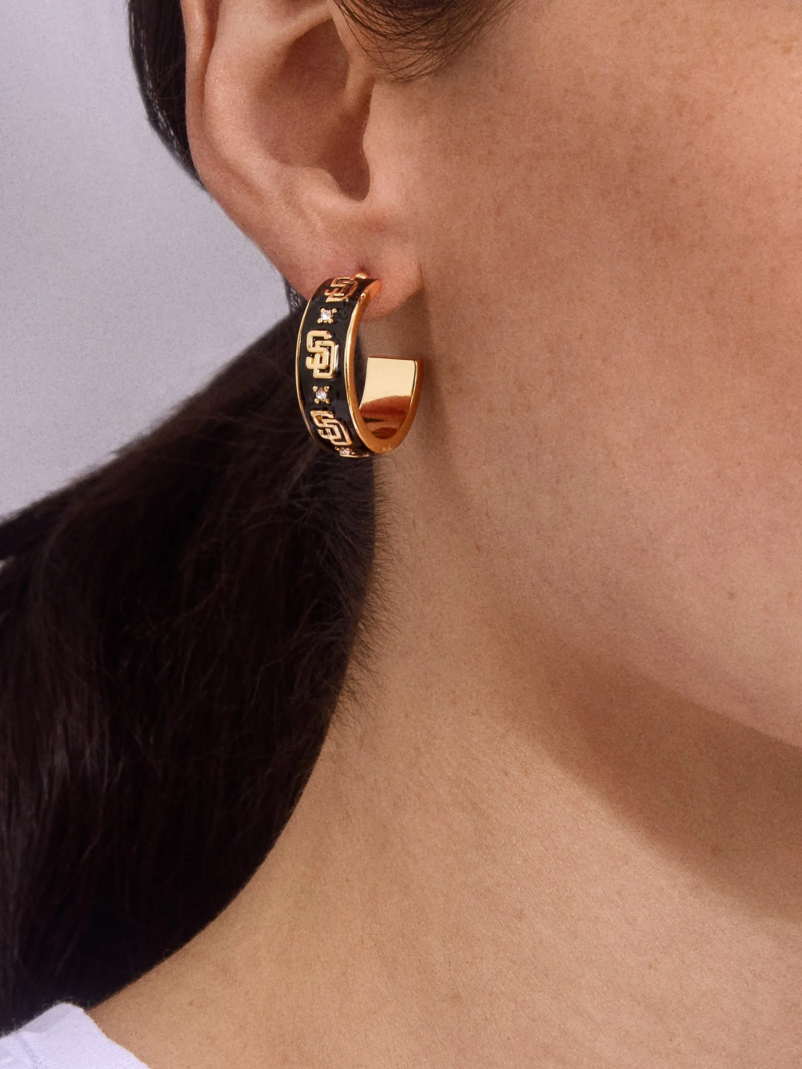 WEAR By Erin Andrews X BaubleBar San Diego Padres Enamel Hoop Earrings - San Diego Padres sold by BaubleBar product image thumbnail 2