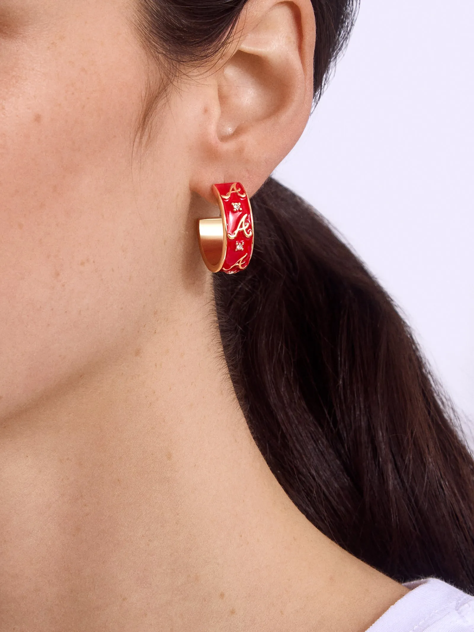 WEAR By Erin Andrews X BaubleBar Atlanta Braves Enamel Hoop Earrings - Atlanta Braves sold by BaubleBar product image thumbnail 2