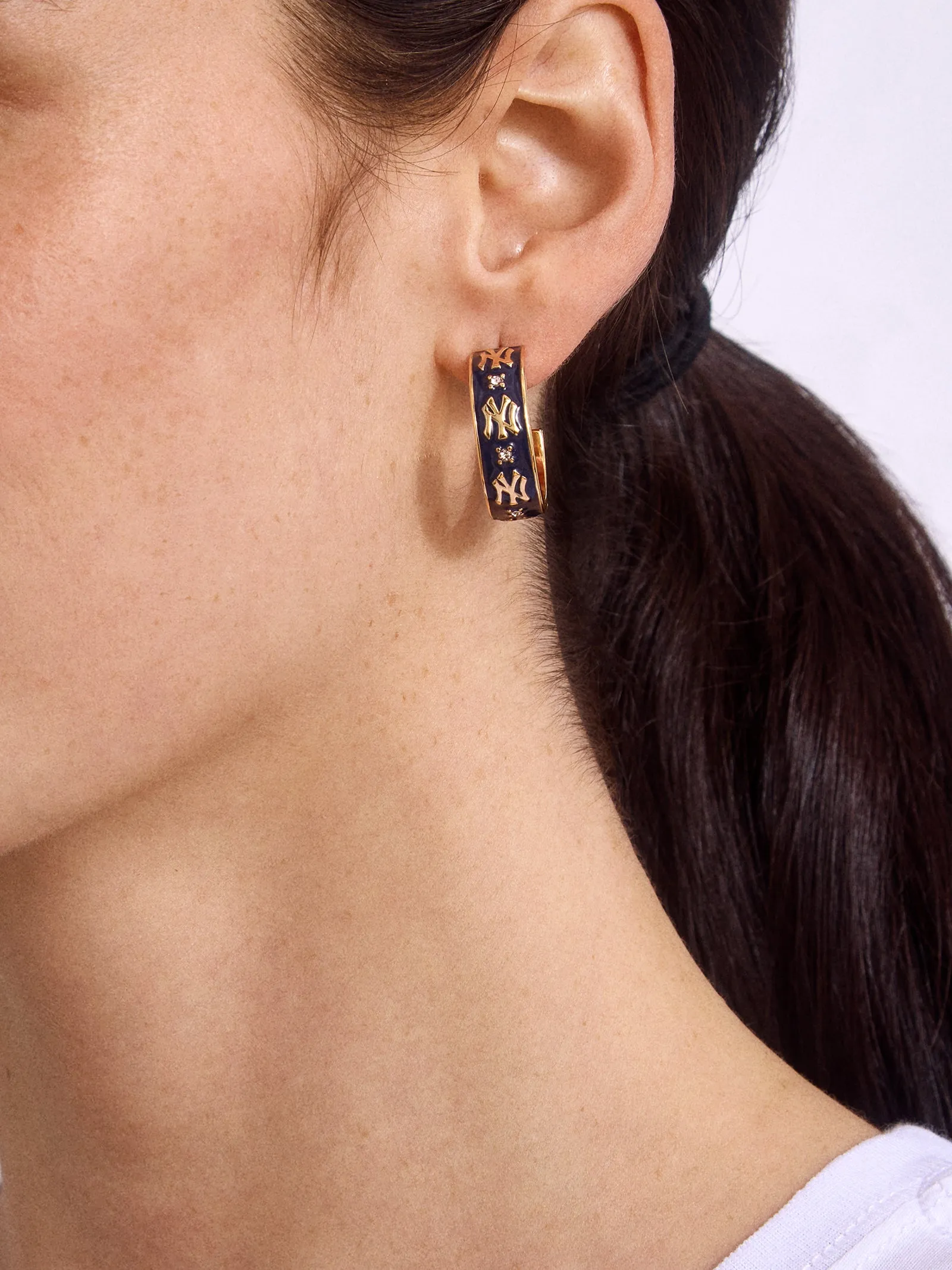 WEAR By Erin Andrews X BaubleBar New York Yankees Enamel Hoop Earrings - New York Yankees sold by BaubleBar product image thumbnail 3