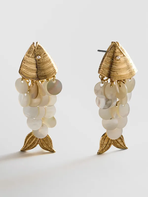 Ripple Effect Fish Earrings - Gold/Pearl made by BaubleBar