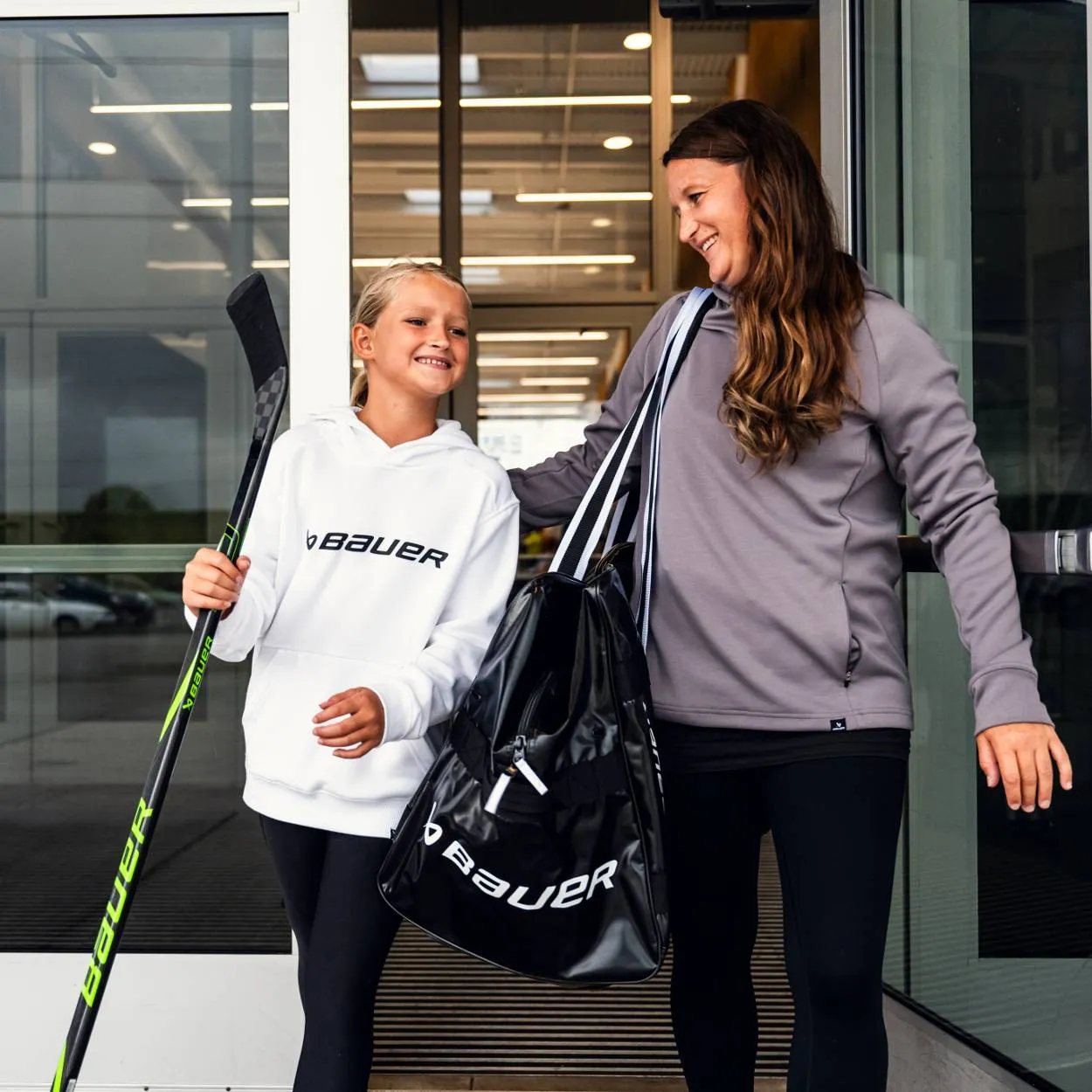 BAUER FLC PUCK DROP HOODIE SENIOR sold by Bauer product image thumbnail 2