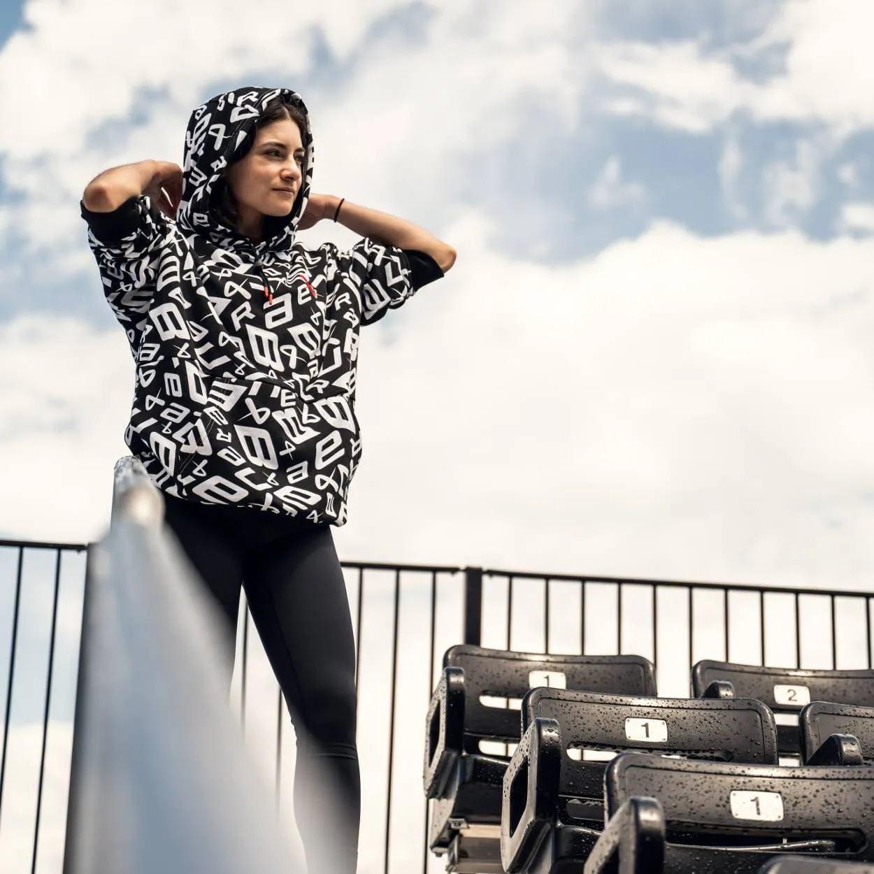 BAUER SCRAMBLE HOODIE SENIOR sold by Bauer product image thumbnail 2