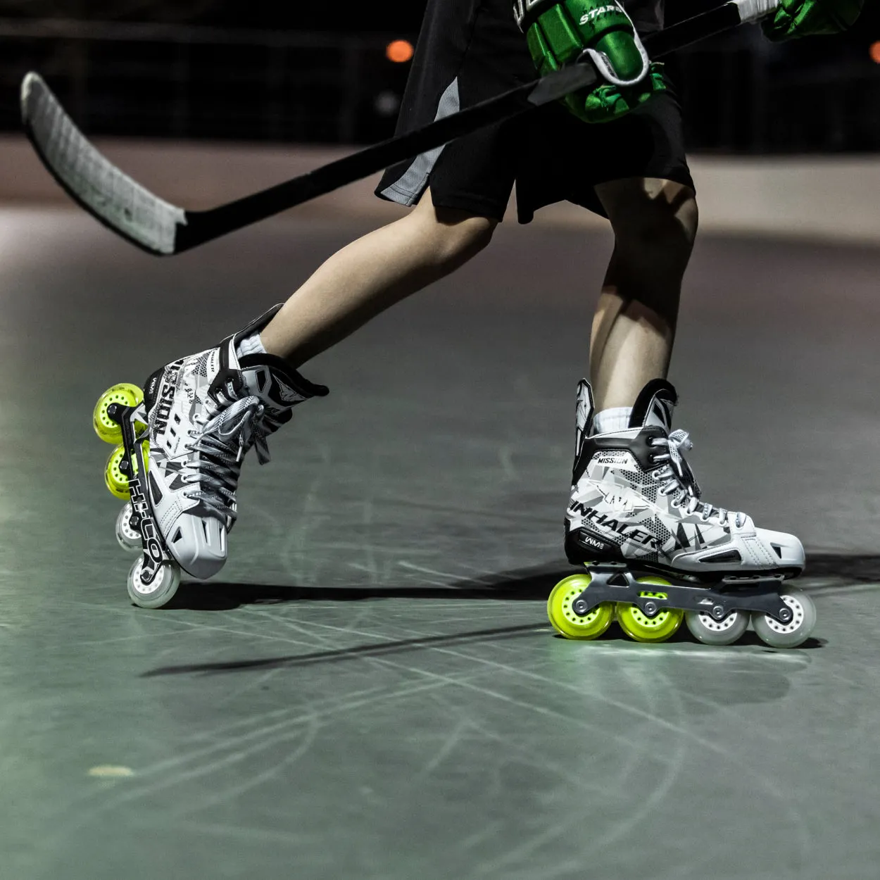 MISSION RH INHALER WM03 SKATE SENIOR sold by Bauer product image thumbnail 2