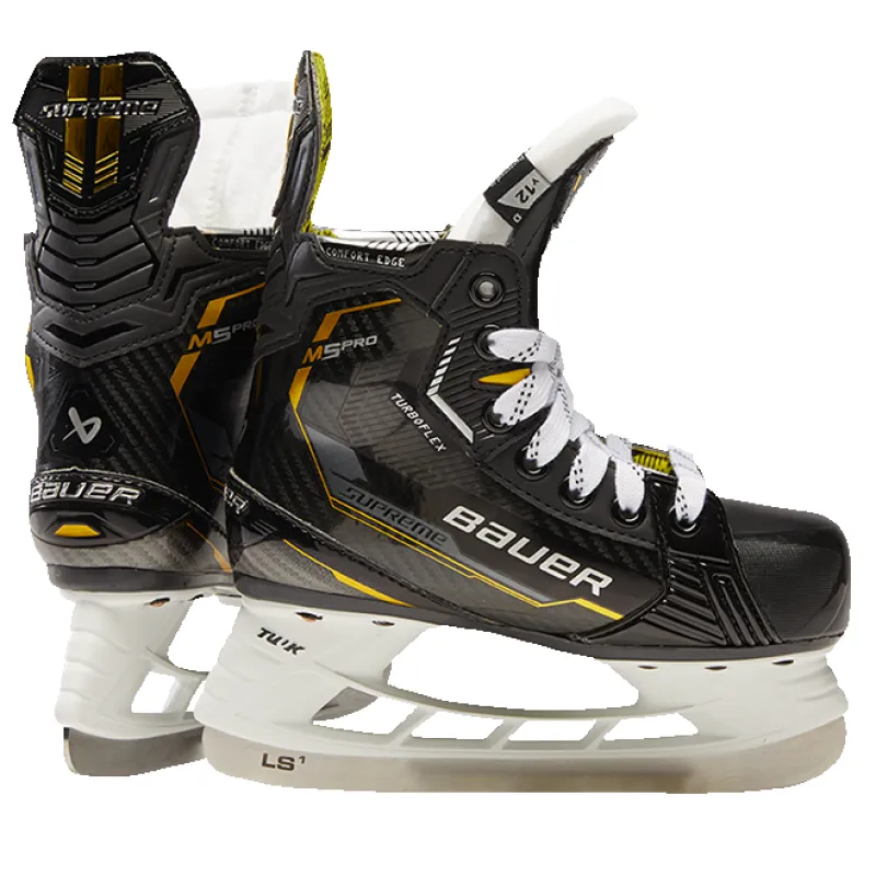 SUPREME M5 PRO SKATE YOUTH sold by Bauer