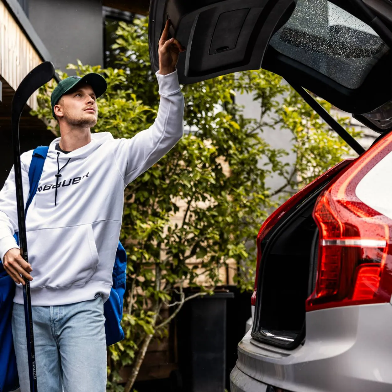 BAUER CORE ULTIMATE HOODIE SENIOR sold by Bauer product image thumbnail 5