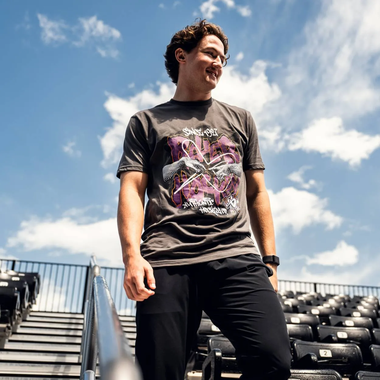 BAUER 1927 GRAFITTI TEE SENIOR sold by Bauer product image thumbnail 2